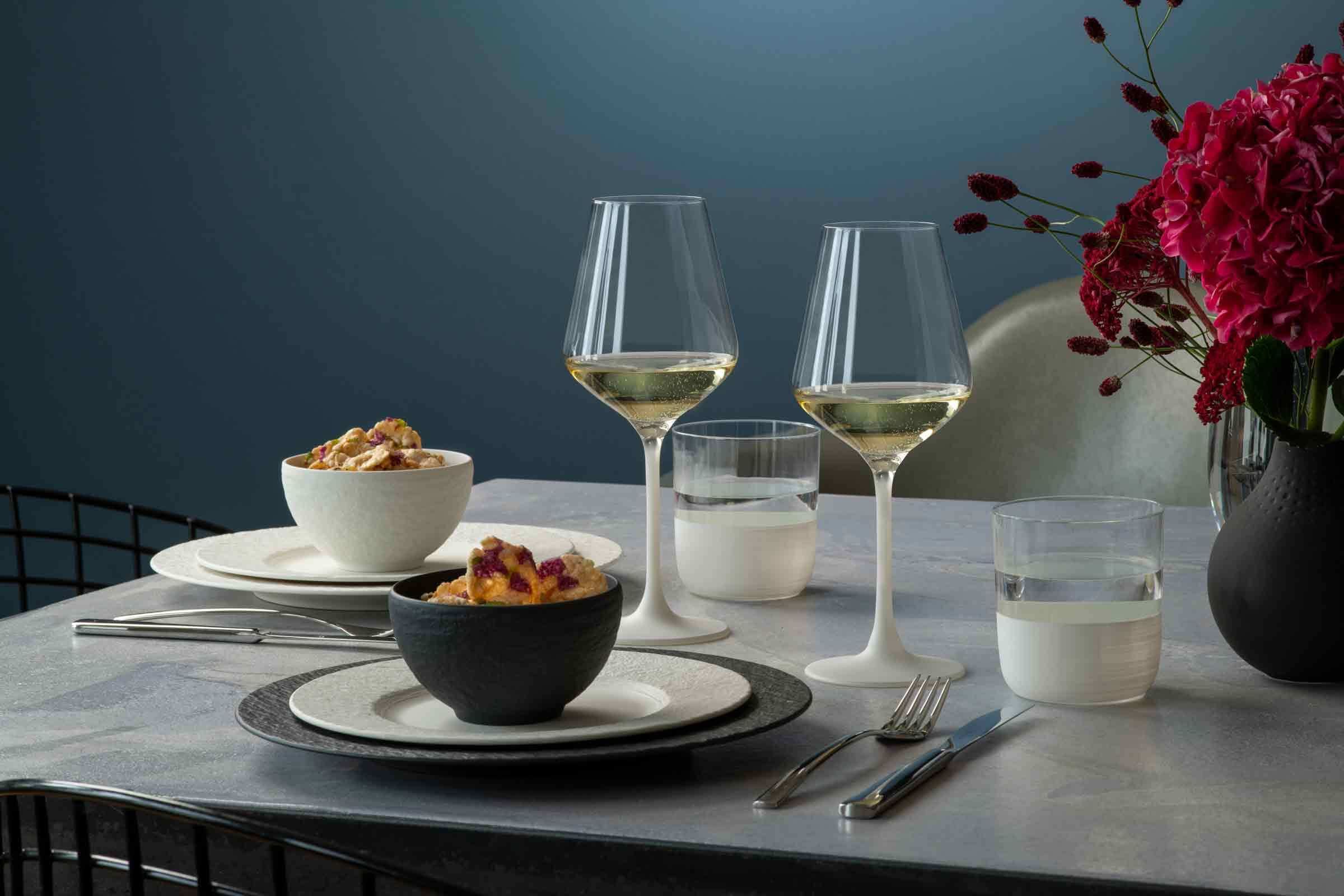 Villeroy & Boch Weißweinglas »Weißweingläser Manufacture Rock 380 ml 4er Set weiß-transparent«