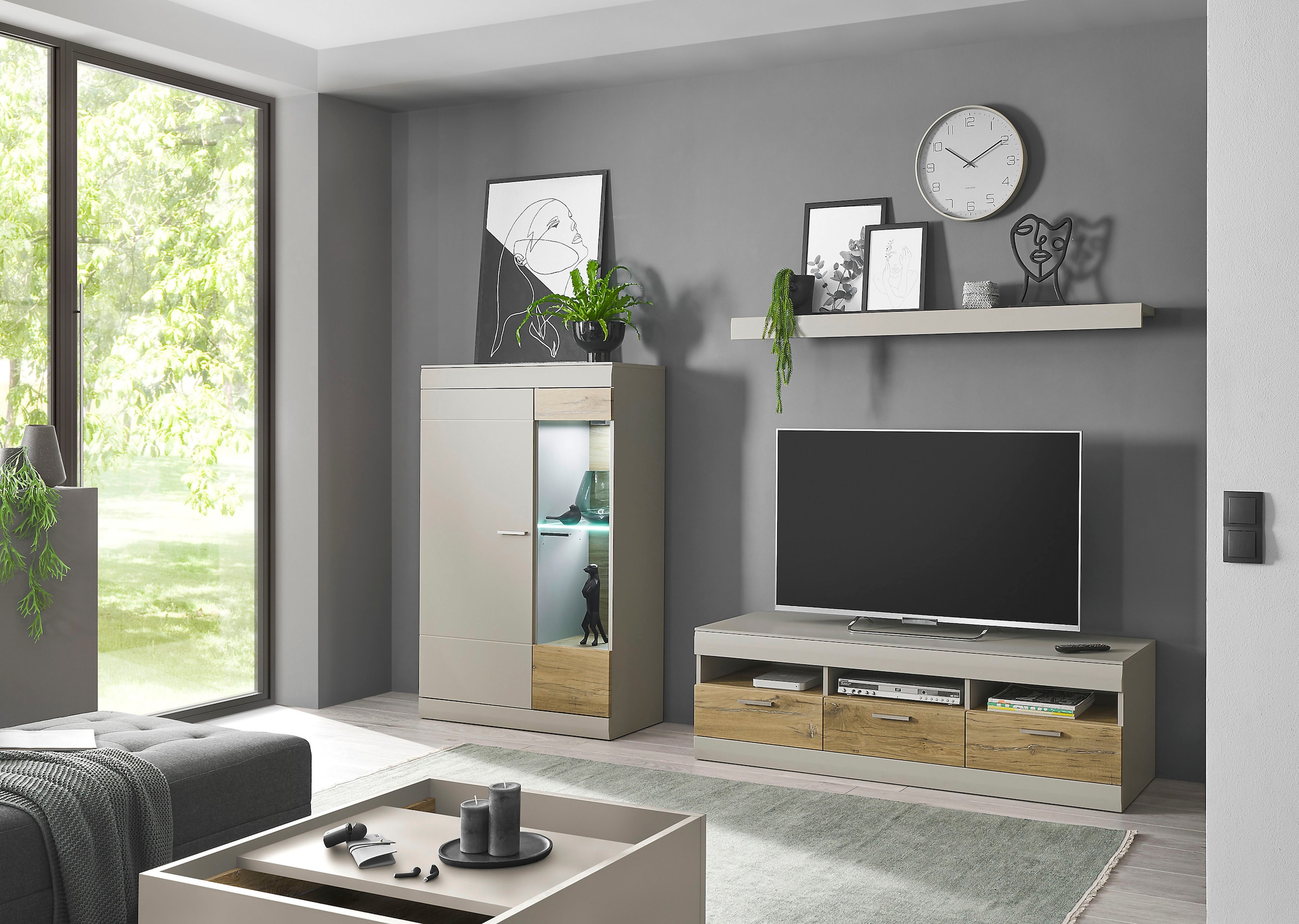 INOSIGN Wohnwand »SCARA«, (3 St.), trendige Farbe mit Applikation Zinneiche Dekor, mit Softclose-Funktion