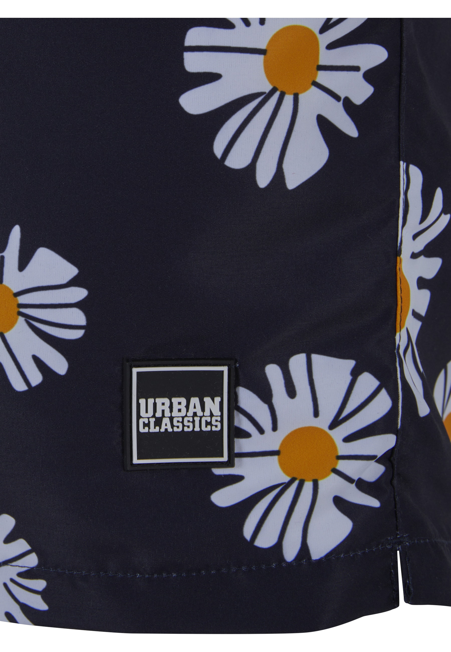 URBAN CLASSICS Badeshorts »Urban Classics Herren Pattern Swim Shorts«