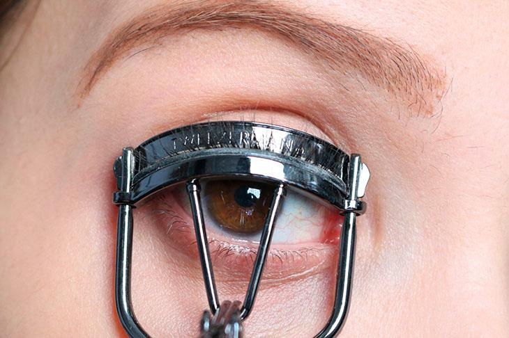 BAUR online TWEEZERMAN bestellen mandelförmige | Augen »ProMaster«, für Wimpernzange