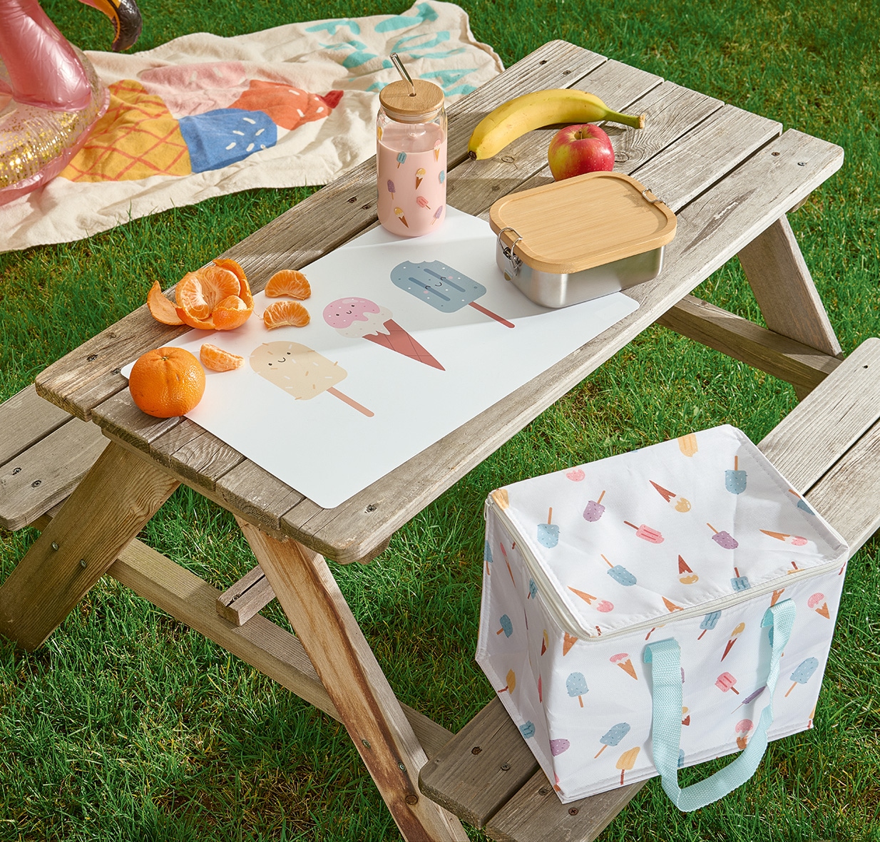 Zeller Present Gläser-Set »Trinkglas-Set, 4er Set« Stilvolles Sommer-Motiv mit Deckel und Glastrinkhalm, 500 ml
