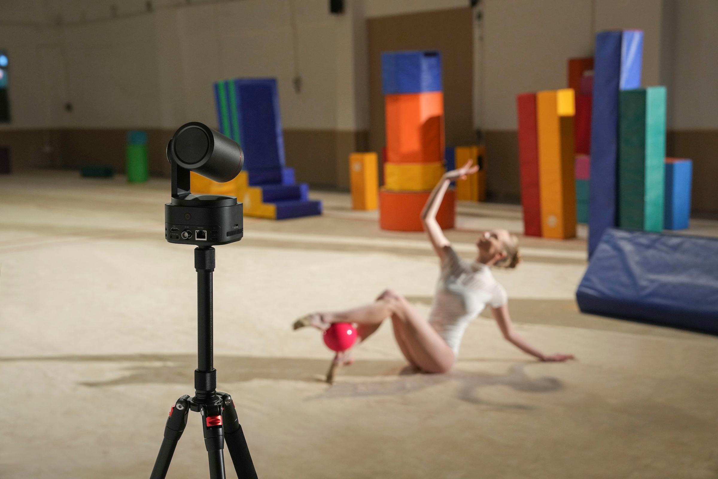 OBSBOT Camcorder »Tail 2«, Bluetooth-WLAN (Wi-Fi)-LAN (Ethernet), 5 fachx opt. Zoom