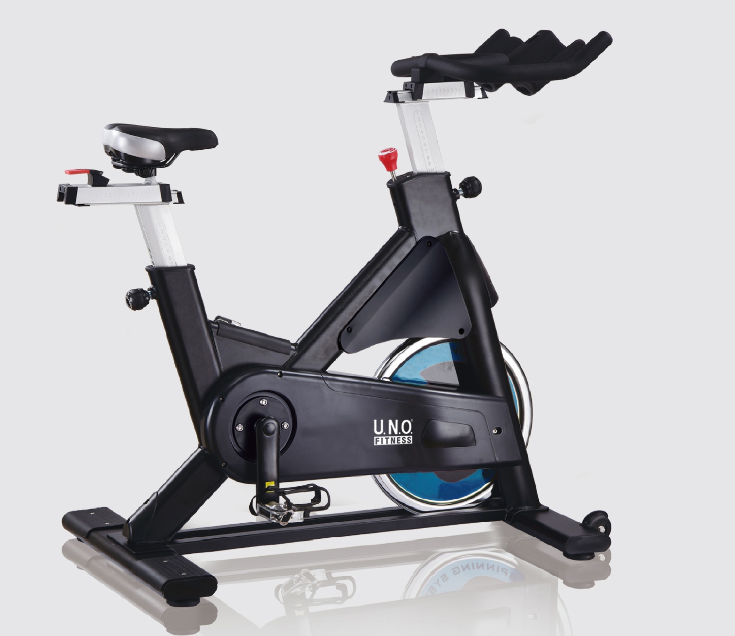 U.N.O. FITNESS Speedbike "IC 500" SPD-Klick und Käfig Pedal kombiniert
