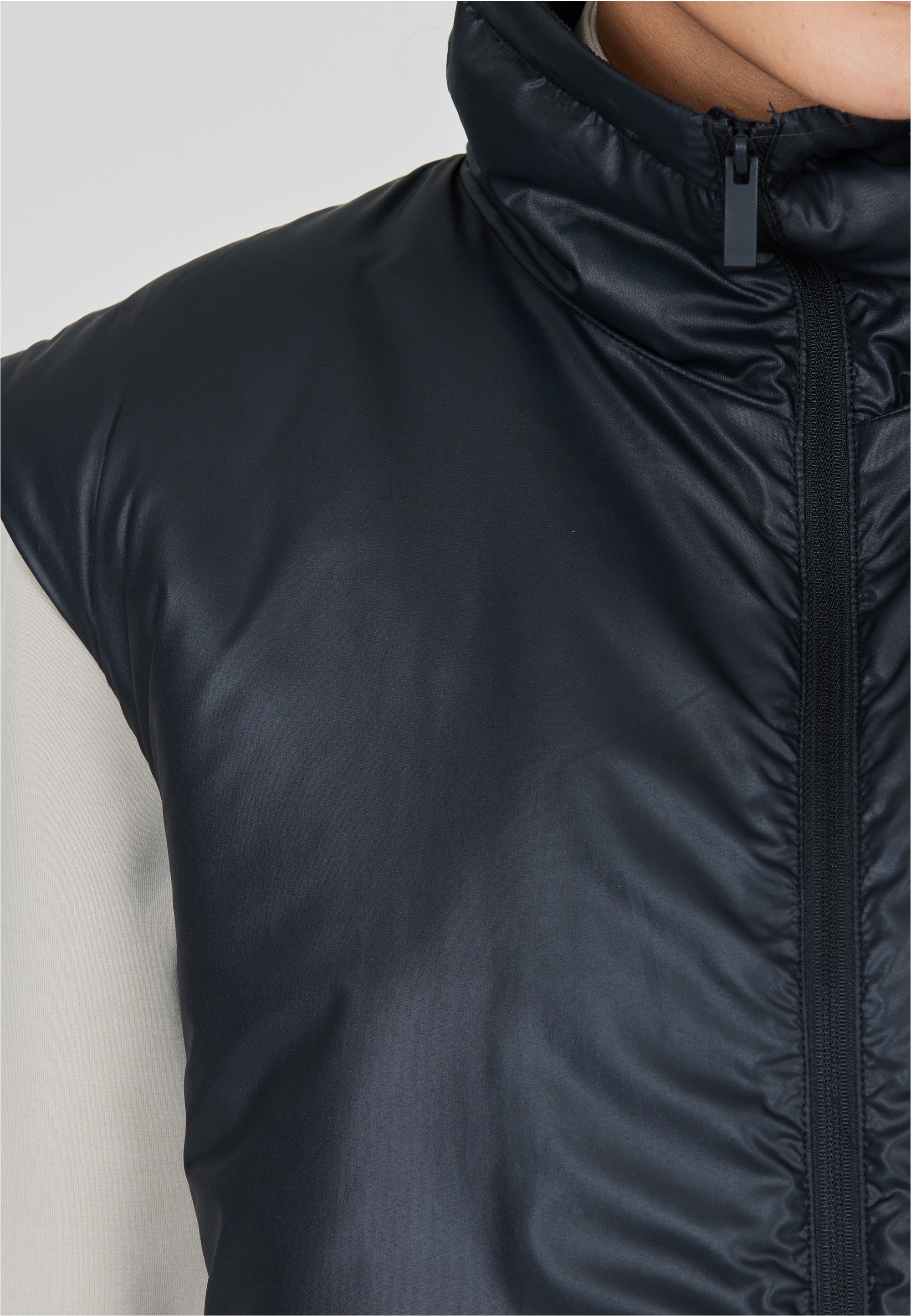 ATHLECIA Softshellweste »Ayanda«, mit wärmeisolierendem PRIMALOFT-Futter