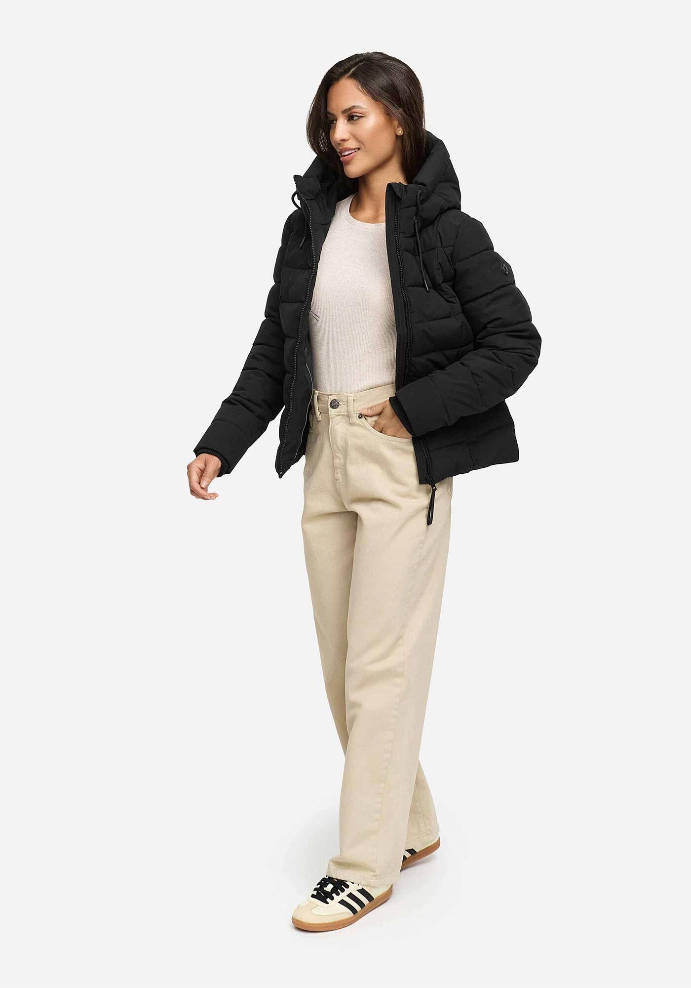 Marikoo Winterjacke »Tayenaa«, mit schmaler Steppung und extra hohem Kragen