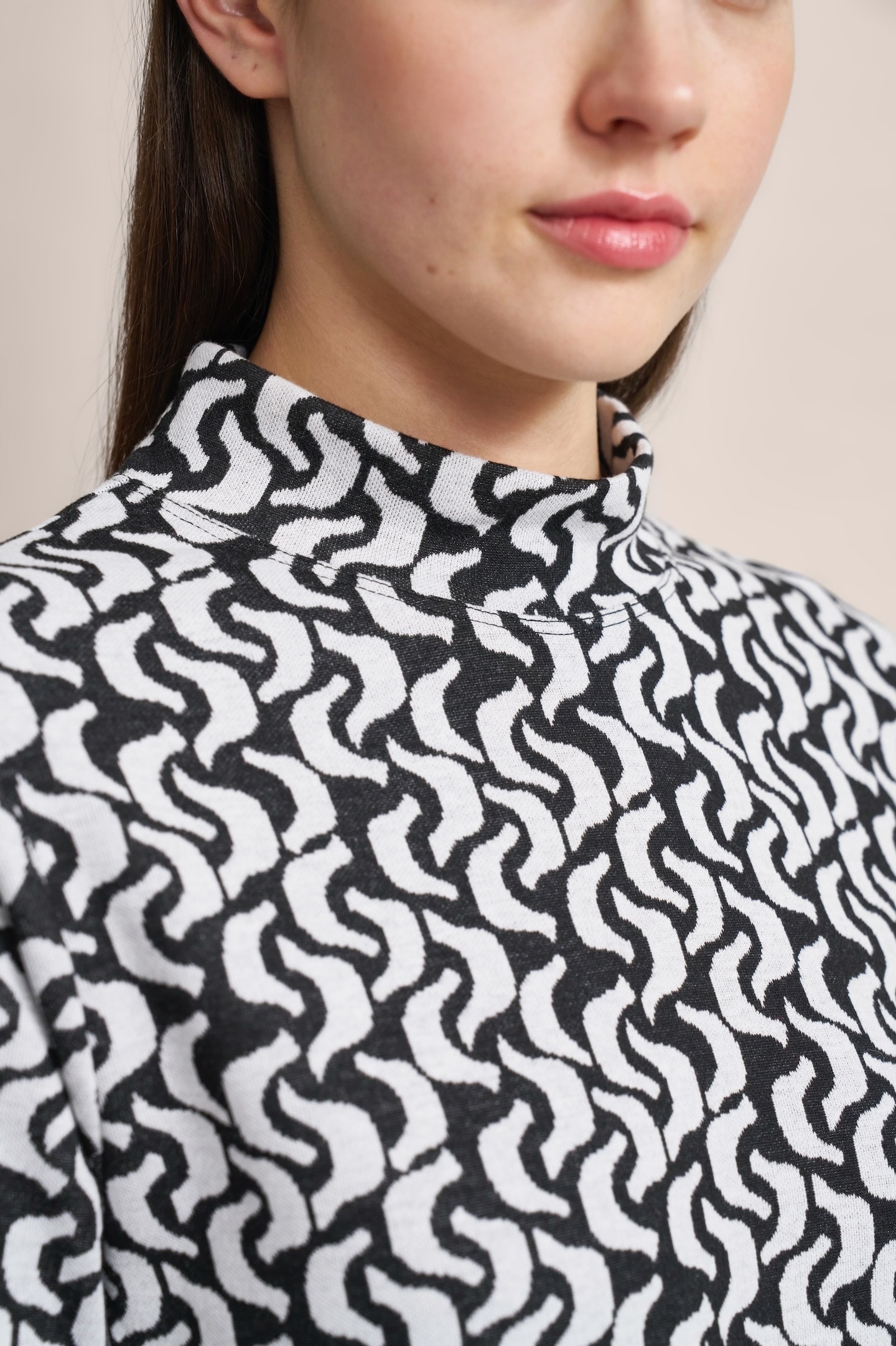 bugatti Langarmshirt, mit grafischen Mustern
