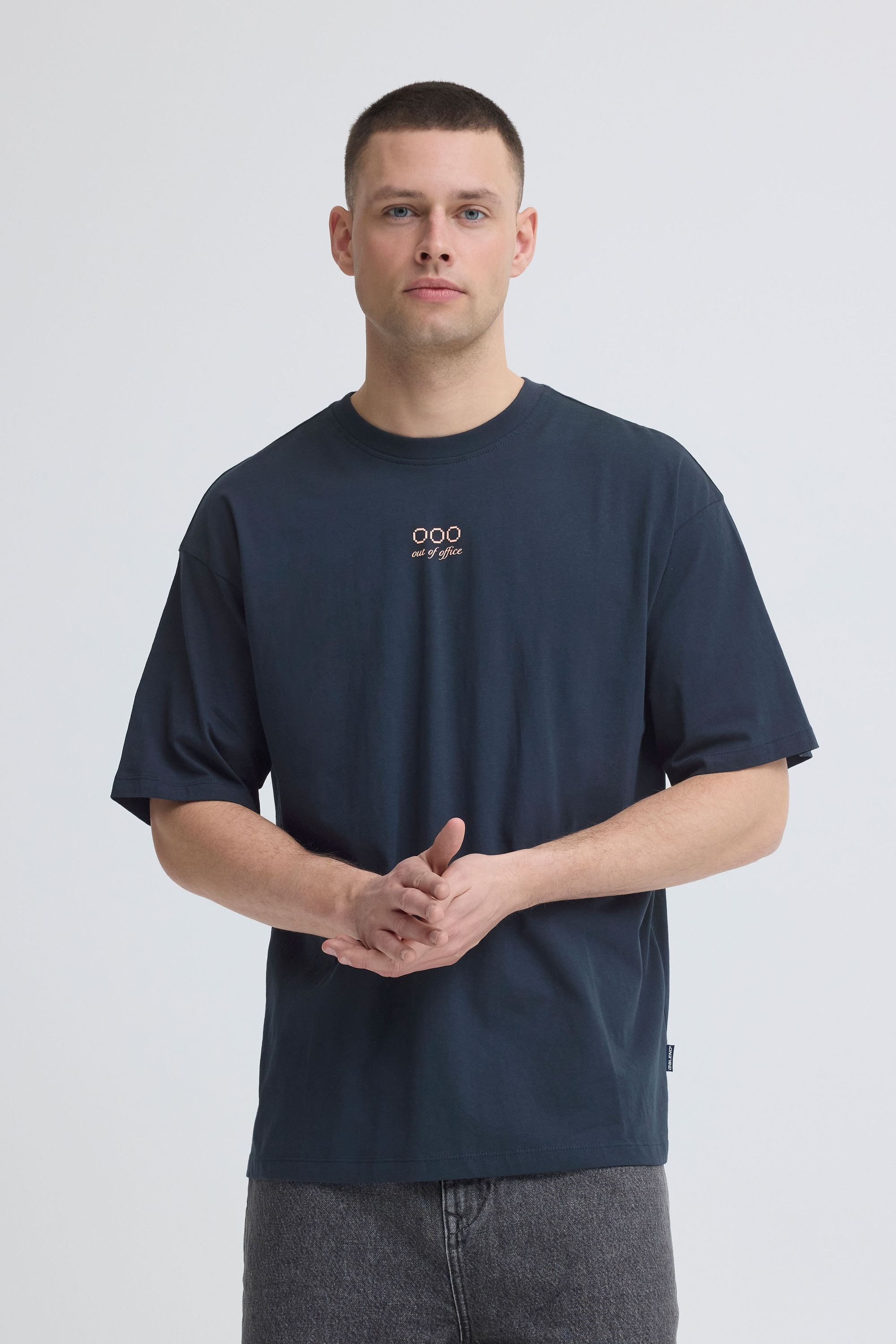 Thumbnail - Blend Rundhalsshirt "Rundhalsshirt BHKyle Backprint"