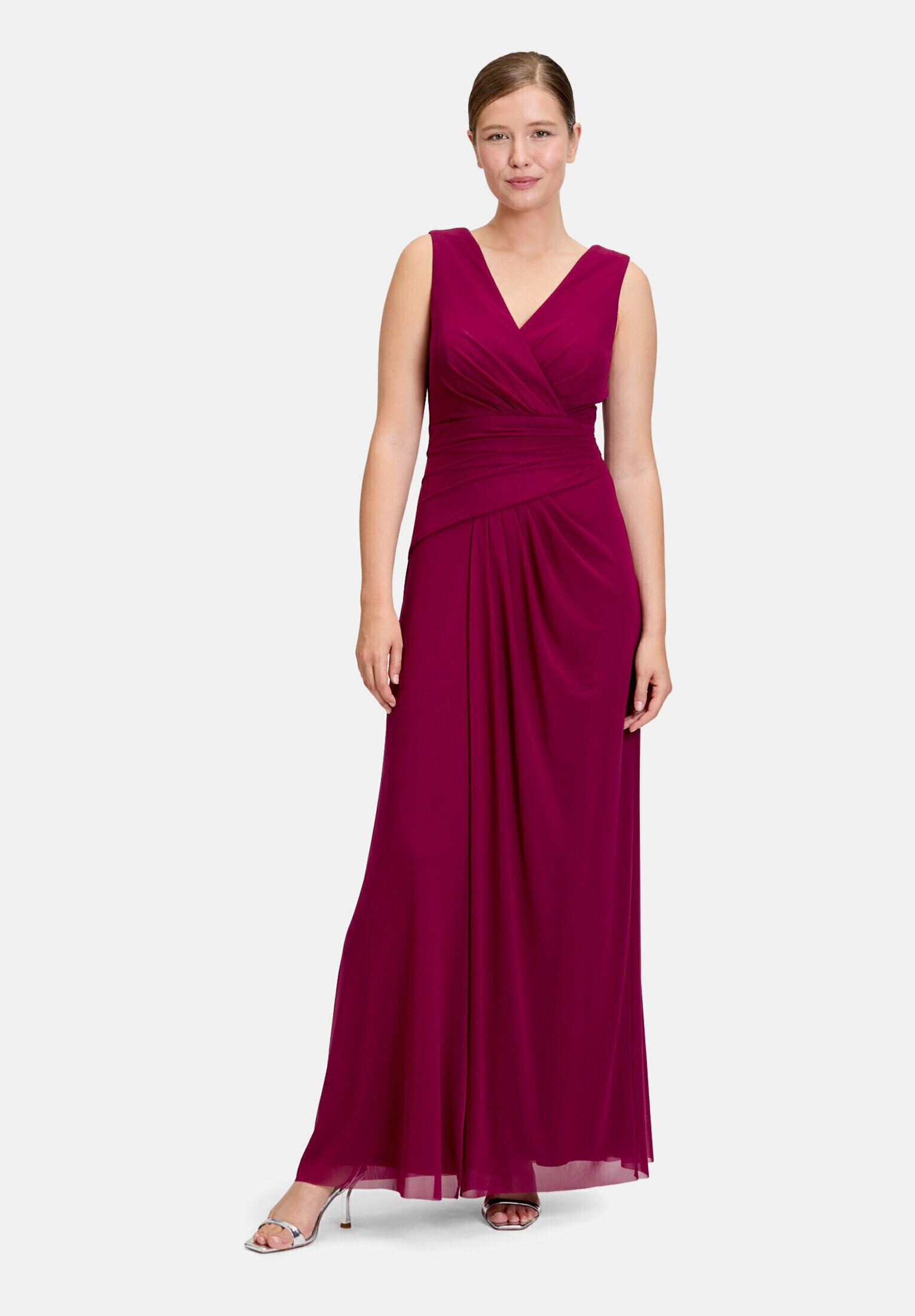 Vera Mont Abendkleid »Damen mit V-Ausschnitt« Ohne Tasche Falten