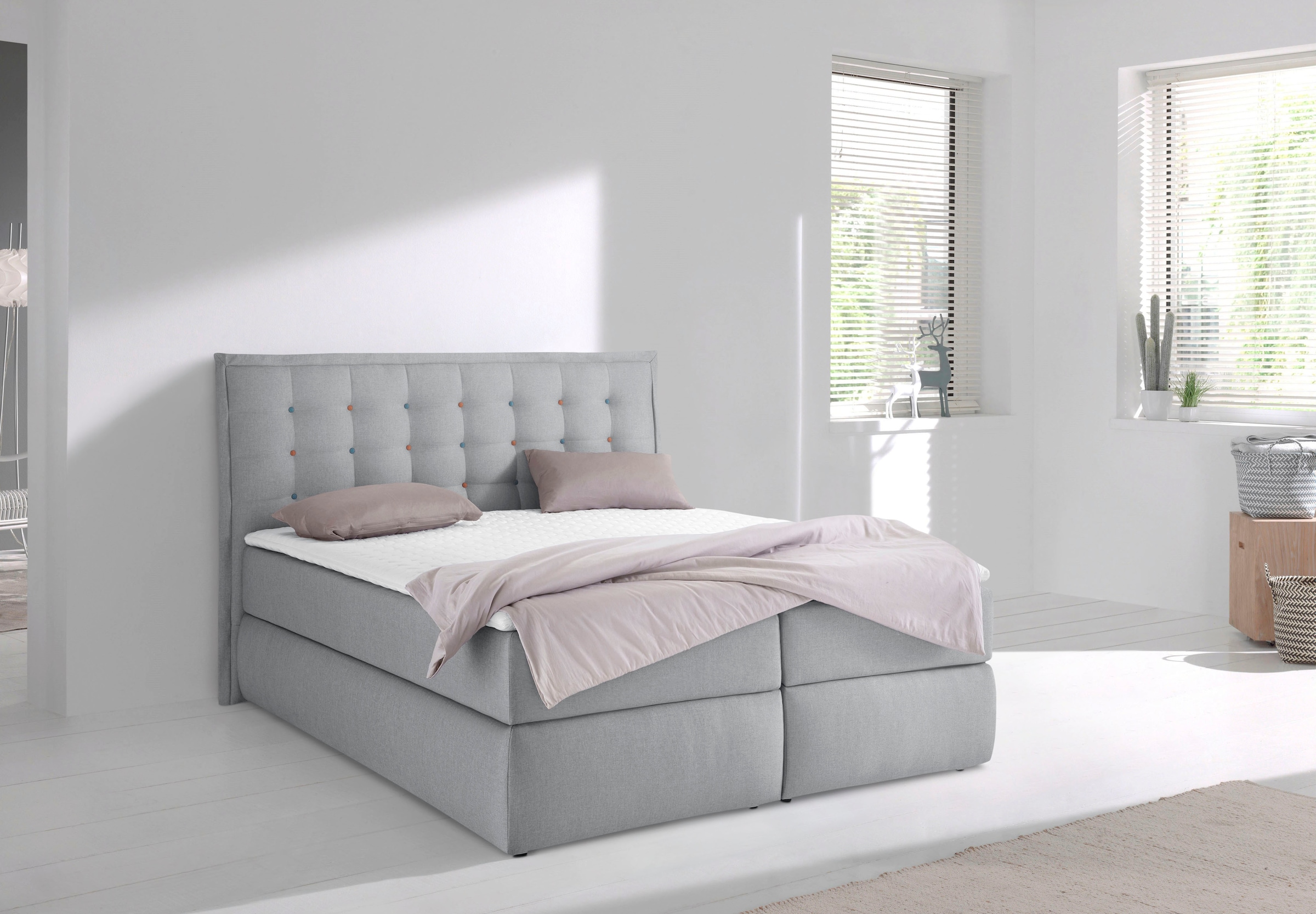 INOSIGN Boxspringbett "Sagres", Kopfteil mit 2farbiger Flatterbiese und zwe günstig online kaufen