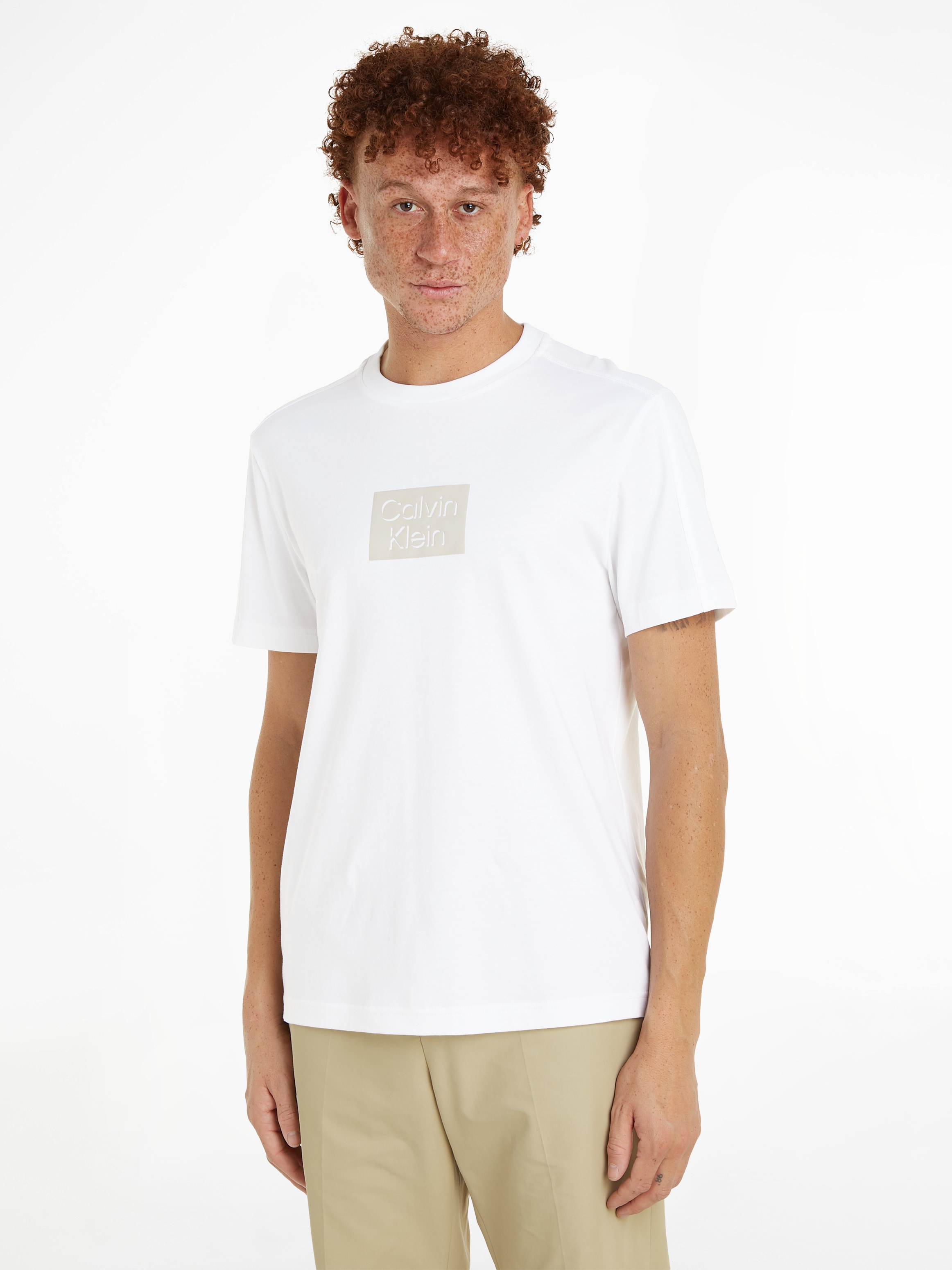 Calvin Klein T-Shirt "CUT OUT SHADOW LOGO T-SHIRT", mit Logoprägung günstig online kaufen