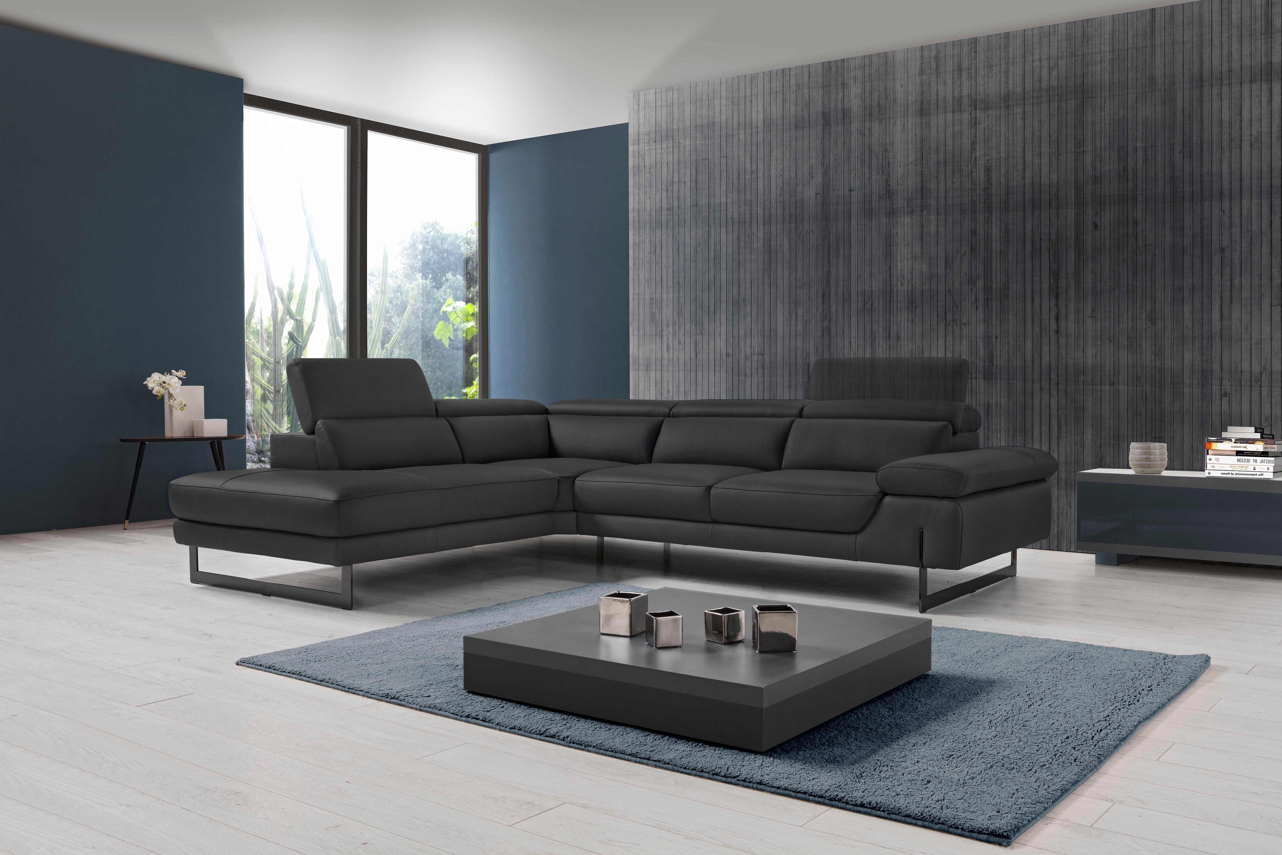 Egoitaliano Ecksofa "Queenie, extravagantes Sofa mit erstklassigem Sitzkomfort, L-Form" mit verstellbarer Armlehne und Kopfteilen für Wohlfühlkomfort