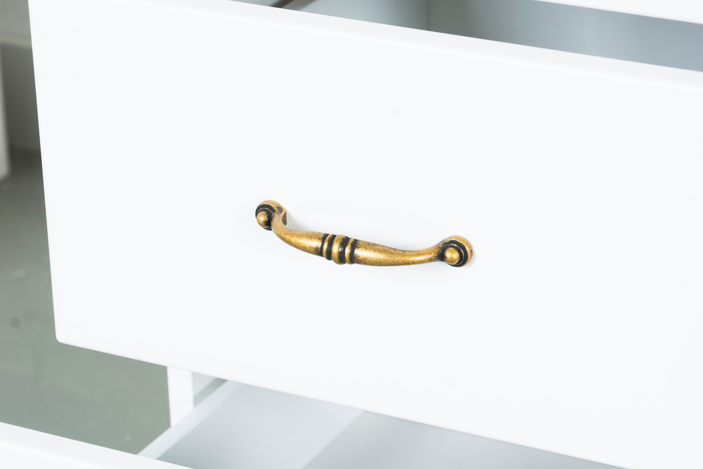 VOGL Möbelfabrik Schreibtisch »HANS im Landhaus-Stil,«, wahlweise mit Schubladen oder Tür, Breite 137 cm, Made in Germany