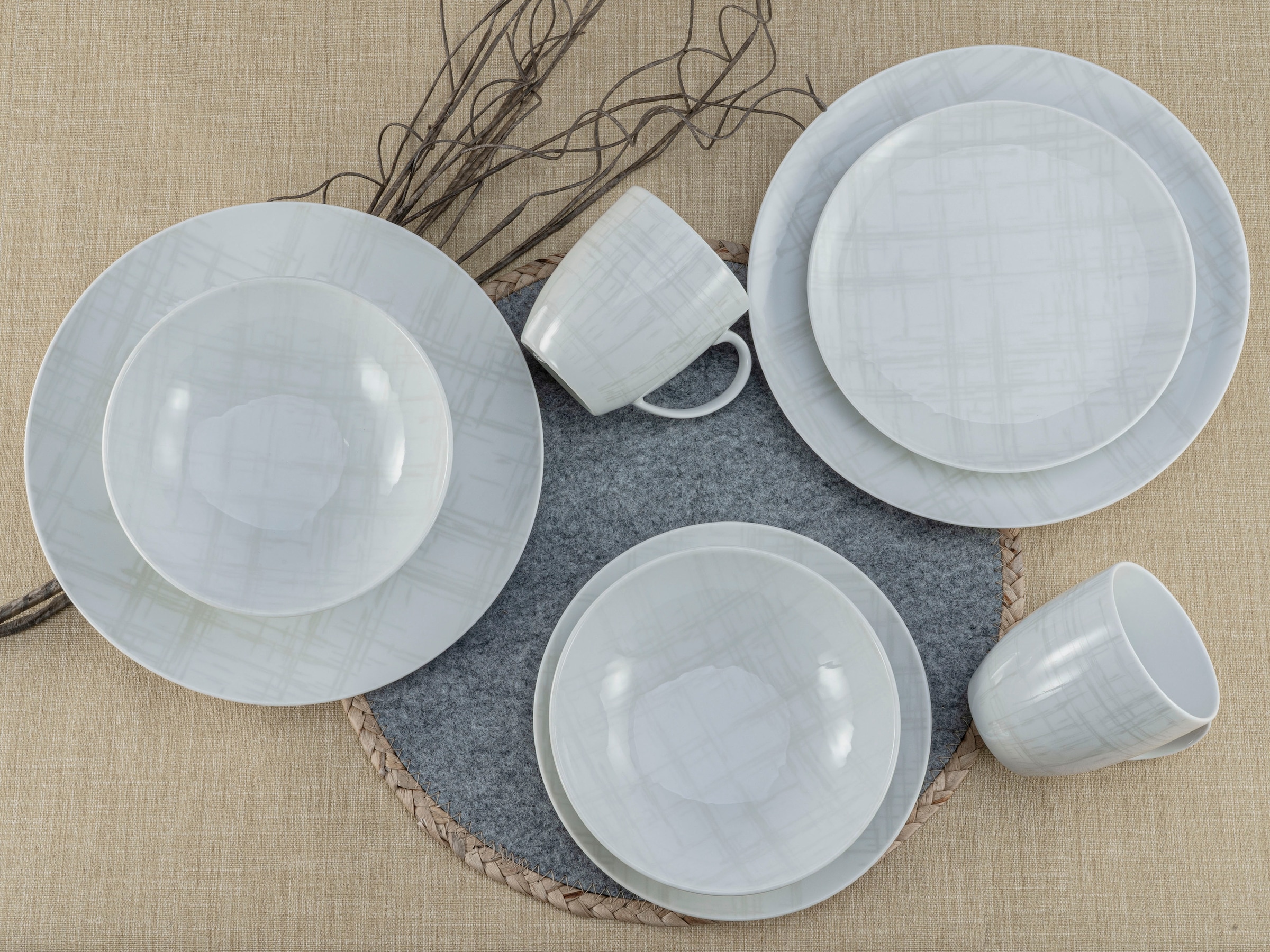 CreaTable Kombiservice »Geschirr-Set Home - Shabby Chic«, (Set, 16 tlg., Kaffeeservice und Tafelservice im Set, für 4 Personen), Service, weiß, Used-und Vintage-Look, zeitlos, 16 Teile für 4 Personen