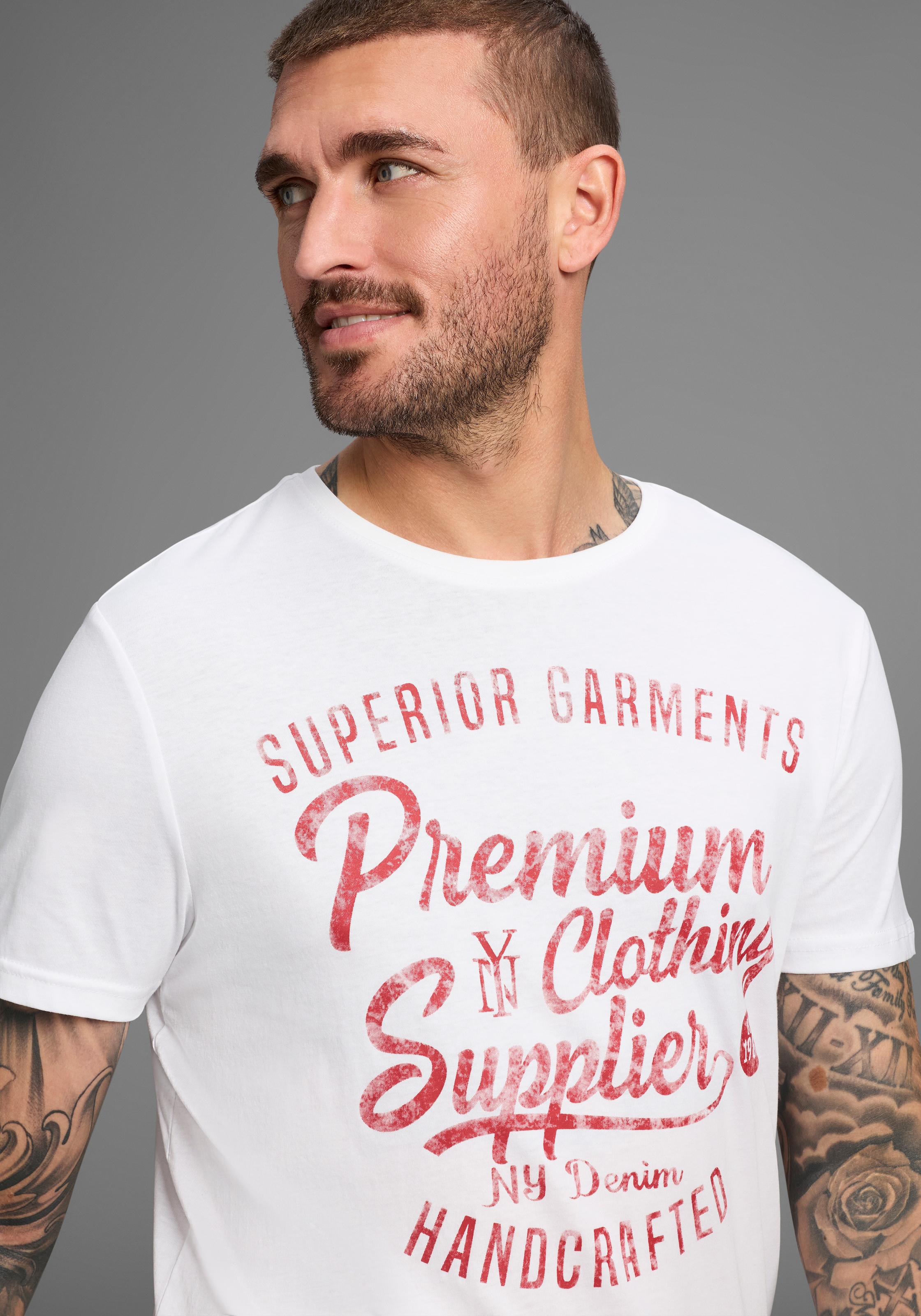 AJC T-Shirt, Kurzarm, schmale Passform, im Vintage-Design