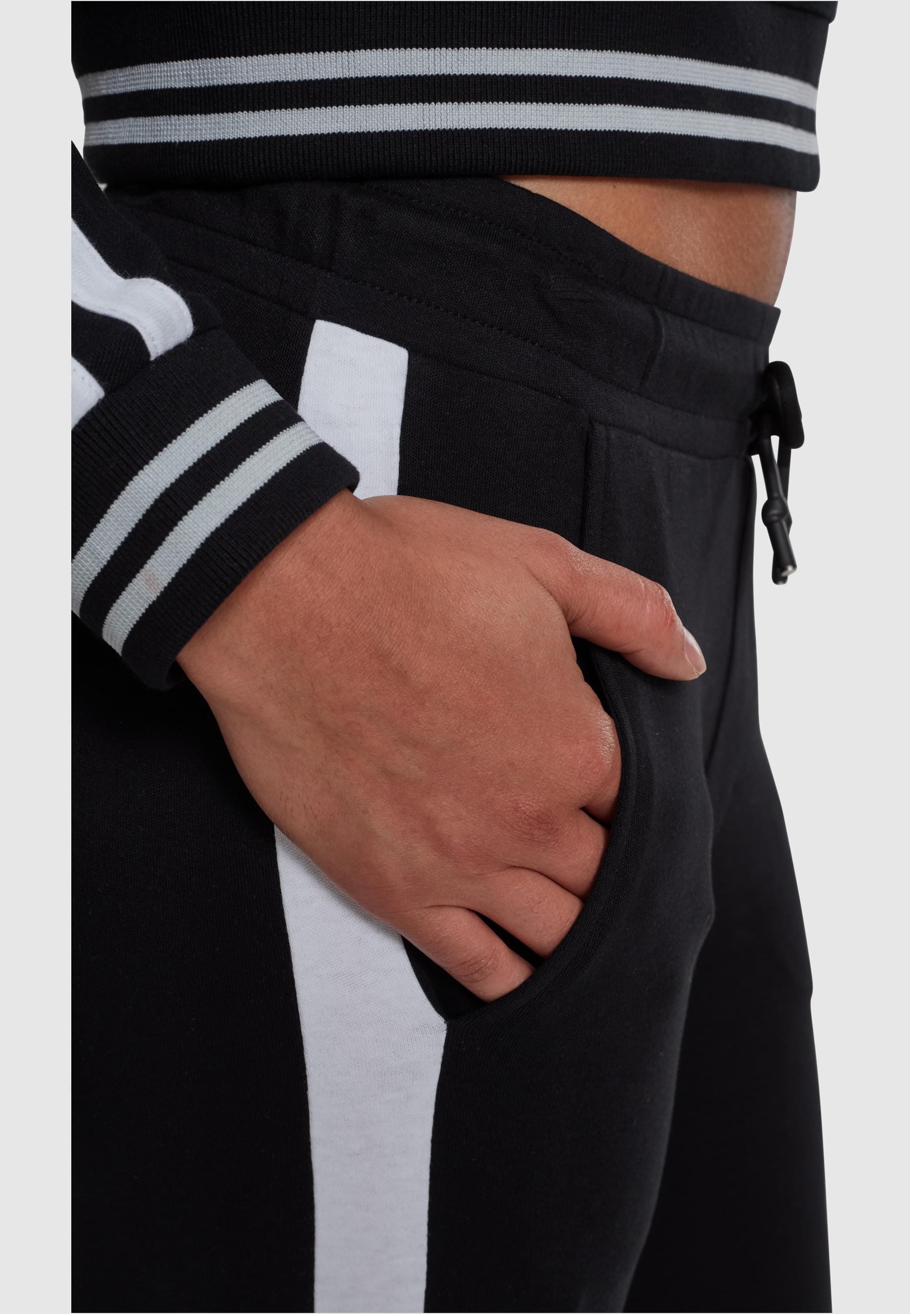 URBAN CLASSICS Jogginghose »Urban Classics Damen Ladies Interlock Jogpants«, (1 tlg.)