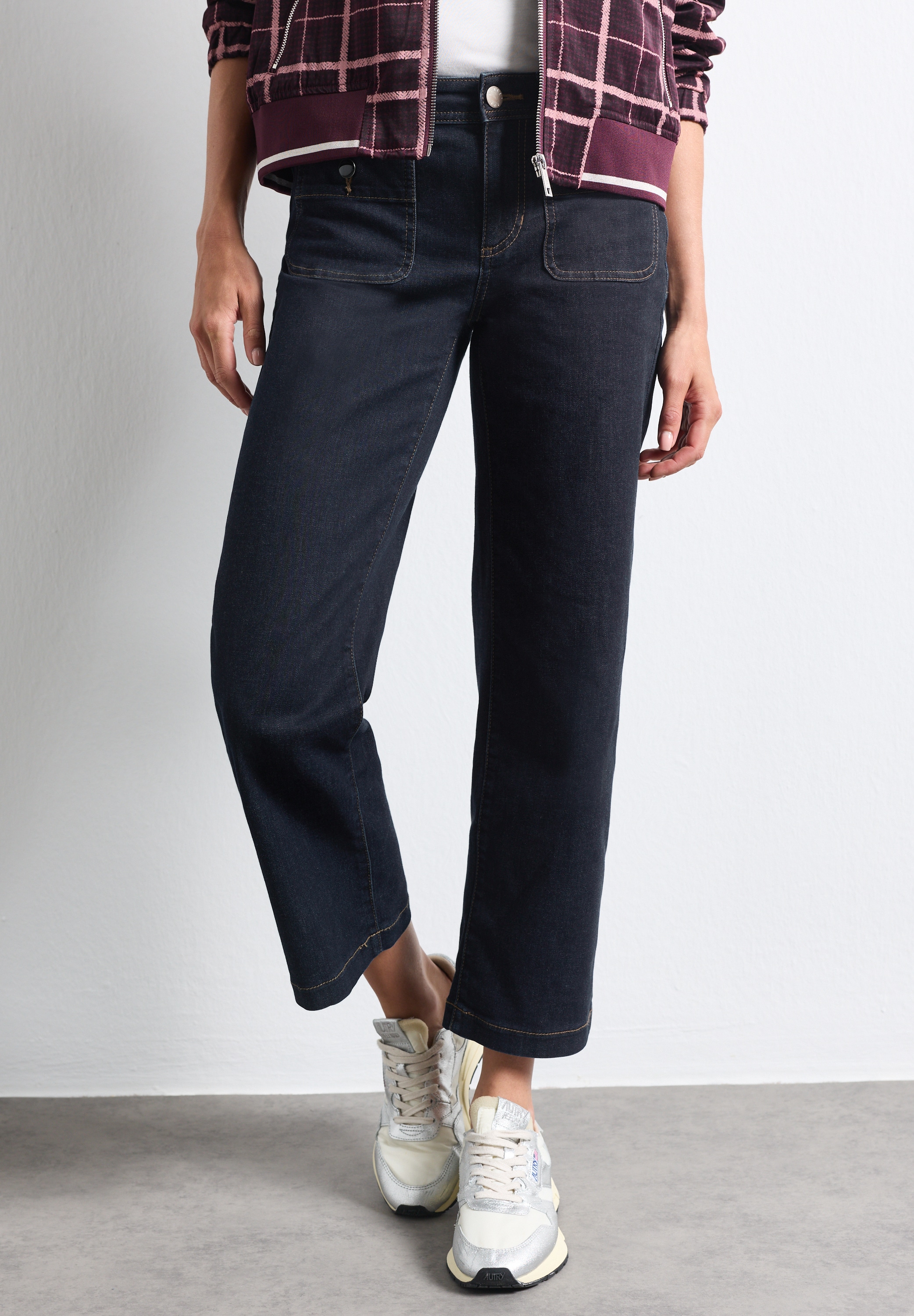 STREET ONE Straight-Jeans "Style Amalia" im Rinsed-Look / Stretch