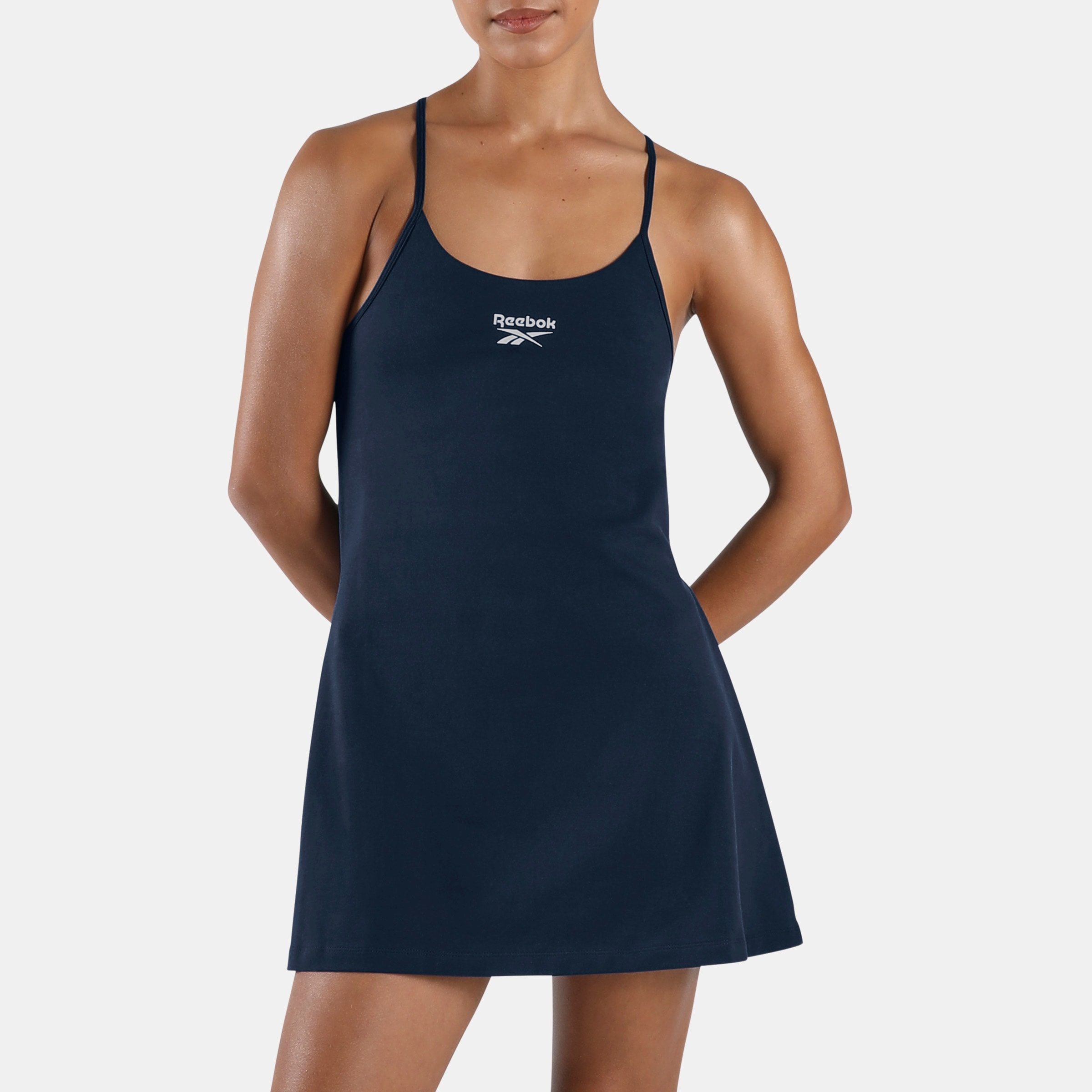 Reebok Sommerkleid "ID STRAPPY DRESS" aus Baumwolle und Elasthan, in mehreren Größen von XS bis XXL