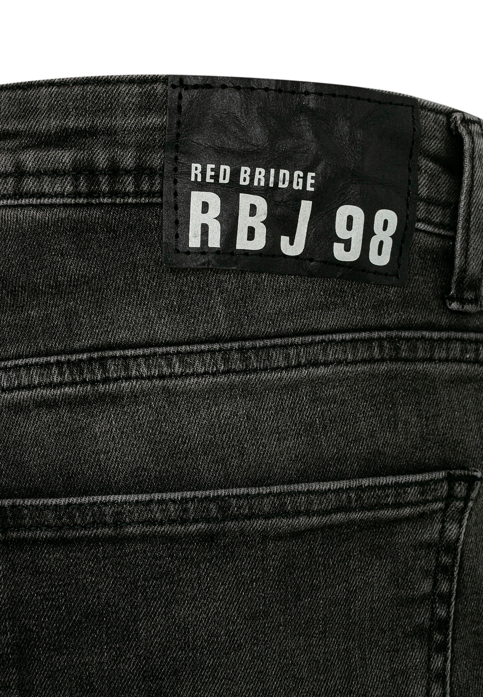 RedBridge Slim-fit-Jeans »Maidenhead«, im klassischen 5-Pocket-Stil