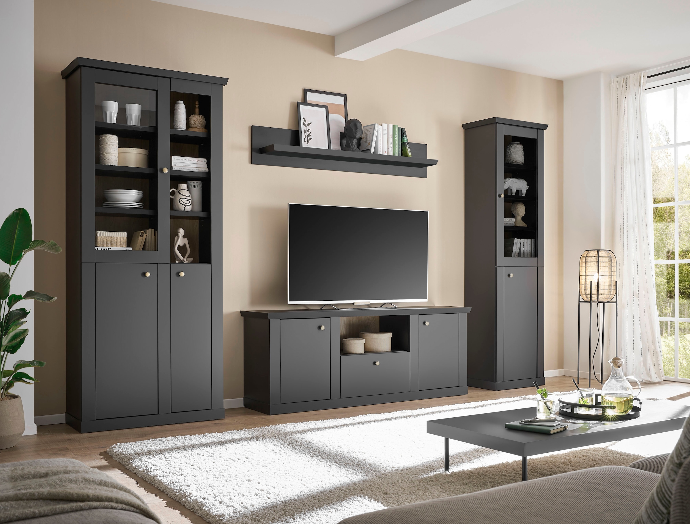 Home affaire Vitrine »Lincoln, Hochschrank im Landhausstil, moderne Glasvitrine« edles Design, messingfarbene Knopfgriffe, vielseitig einsetzbar