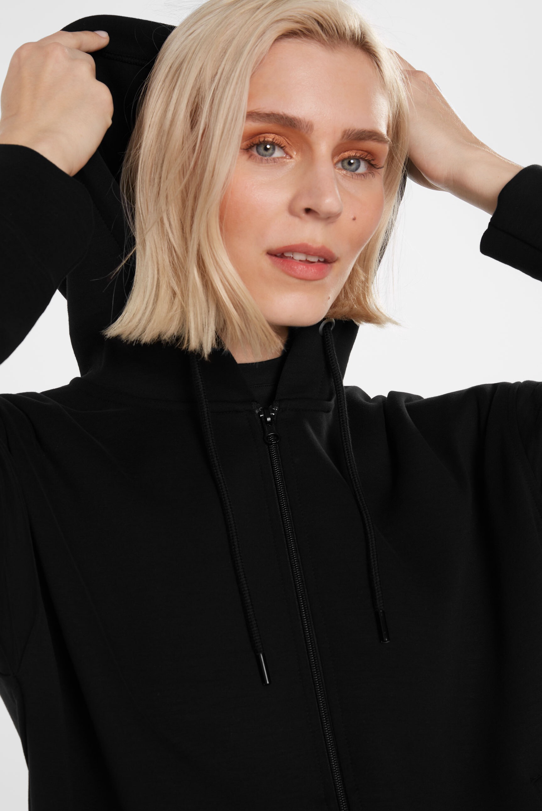 SENSES.THE LABEL Kapuzensweatjacke