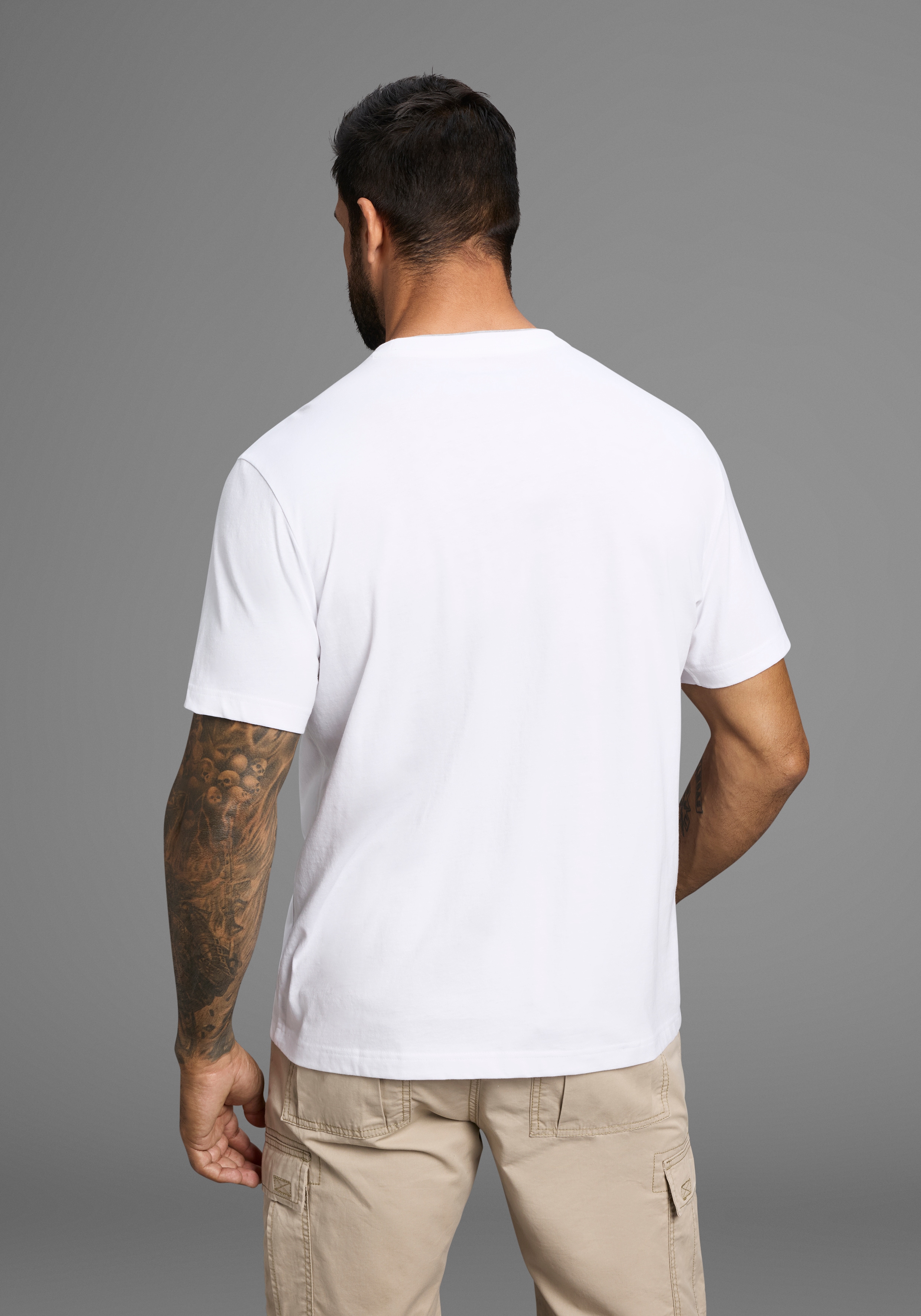 Thumbnail - Mans World Rundhalsshirt "Neue Kollektion" 2-er Pack, mit kontrastfarbigen Einsatz am Halsausschnitt