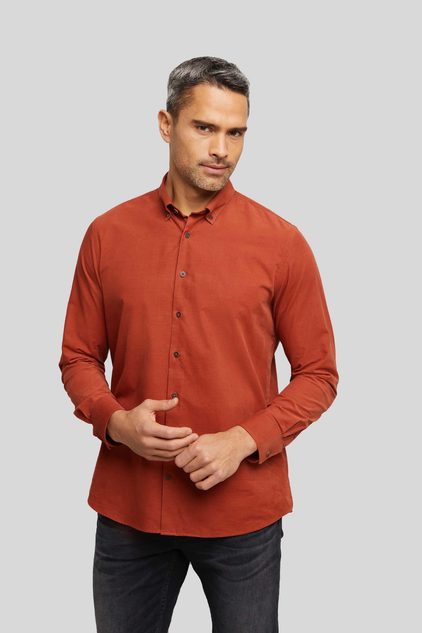 bugatti Langarmhemd mit Button-Down-Kragen