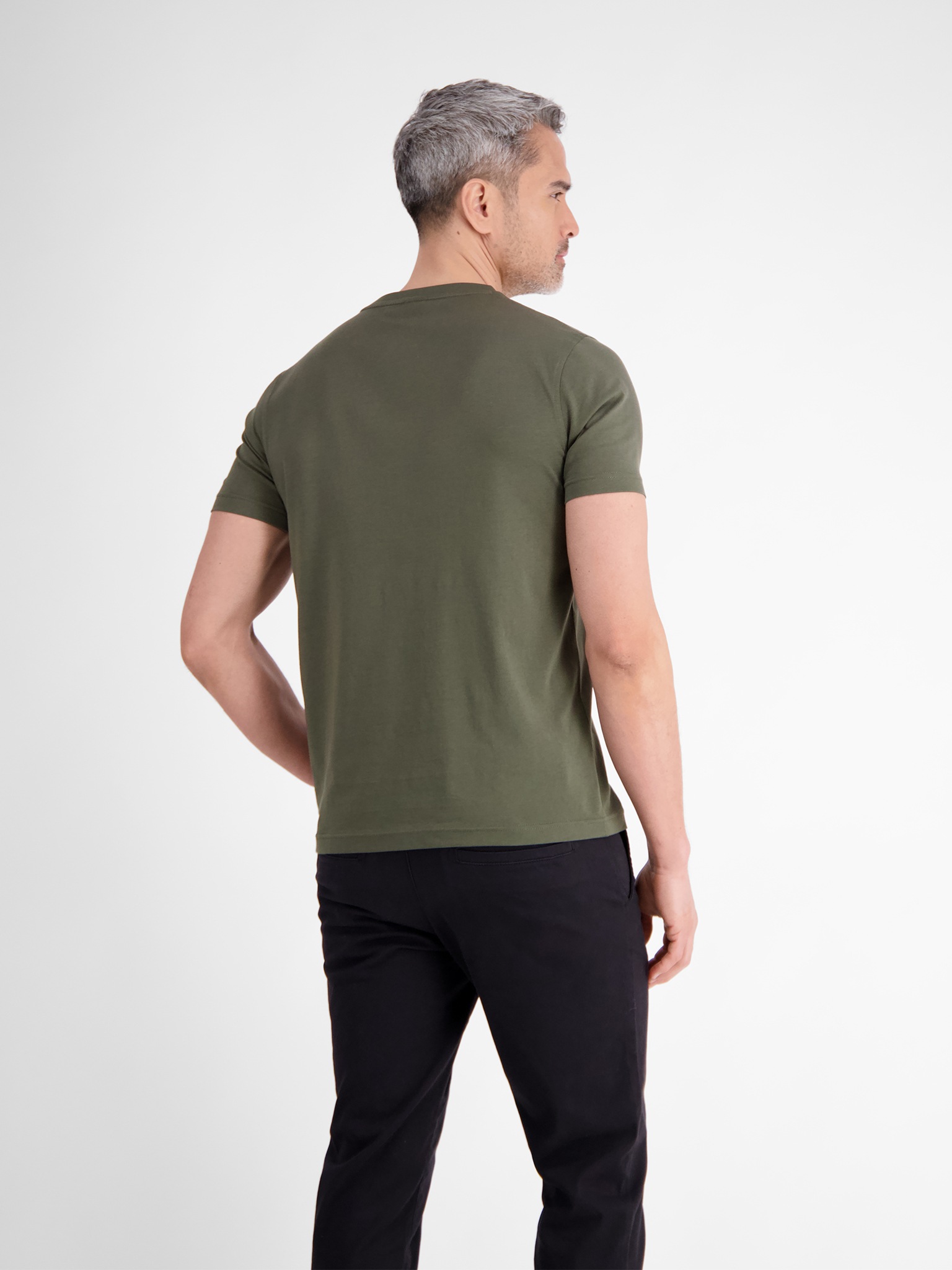 LERROS T-Shirt "LERROS Basic T-Shirt mit Logostitck, unifarben" günstig online kaufen