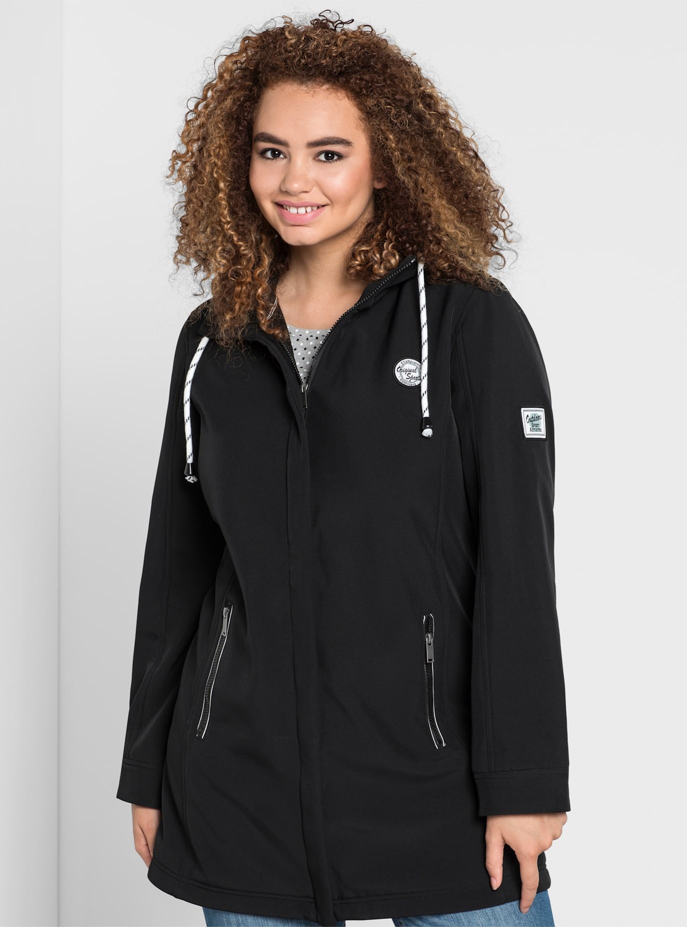 Sheego Softshelljacke, mit Kapuze günstig online kaufen