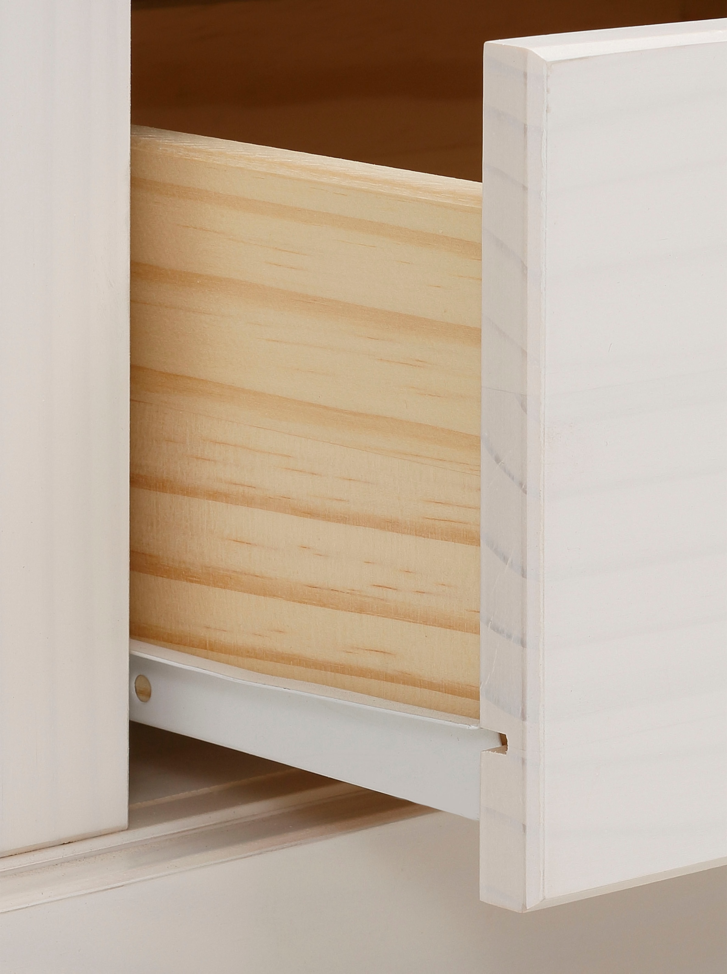 Home affaire Sideboard, Kommode aus massivem Kiefernholz, mit verstellbaren Glaseinlegeböden