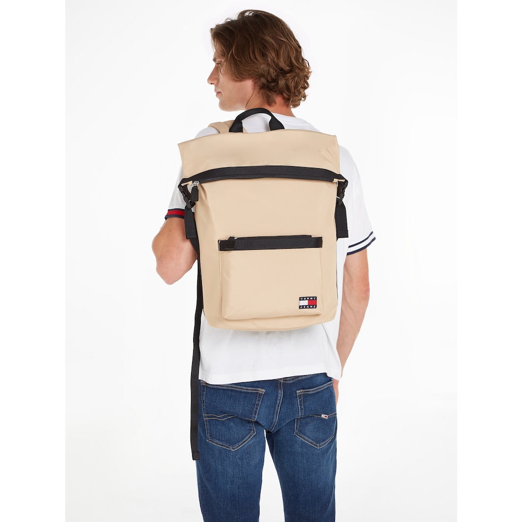 Tommy Jeans Cityrucksack »TJM DAILY ROLLTOP BACKPACK«, Freizeitrucksack Freizeit-Bag Schulrucksack Recycelte Materialien