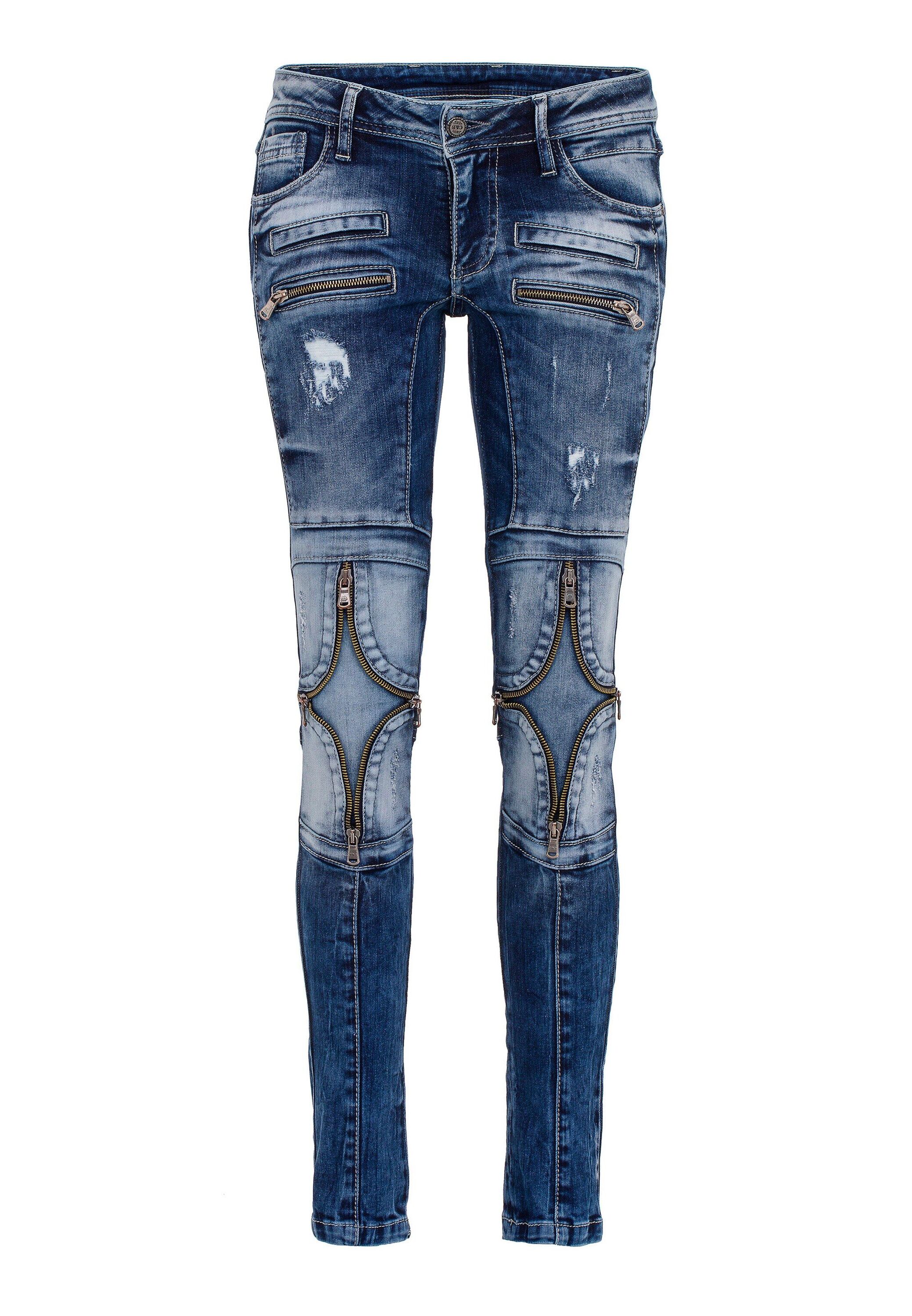 Cipo & Baxx 5-Pocket-Jeans "Cipo & Baxx Jeans" mit vielen Applikationen, WD377