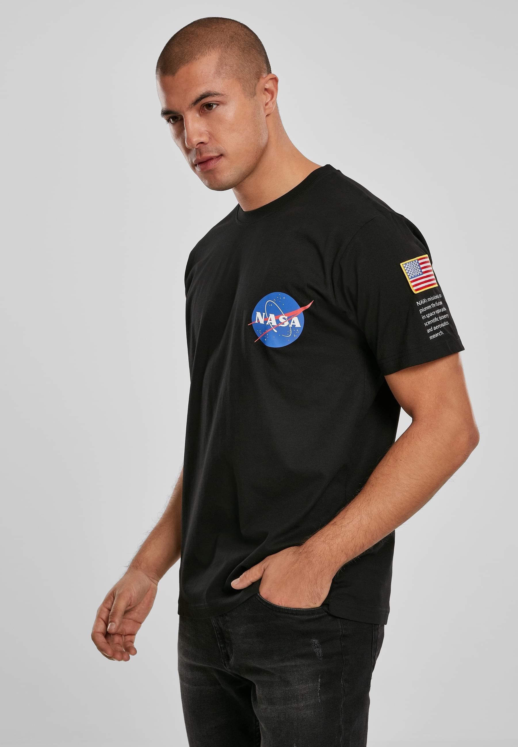 MisterTee T-Shirt »MisterTee Herren NASA Insignia Logo Flag Tee«, (1 tlg.)