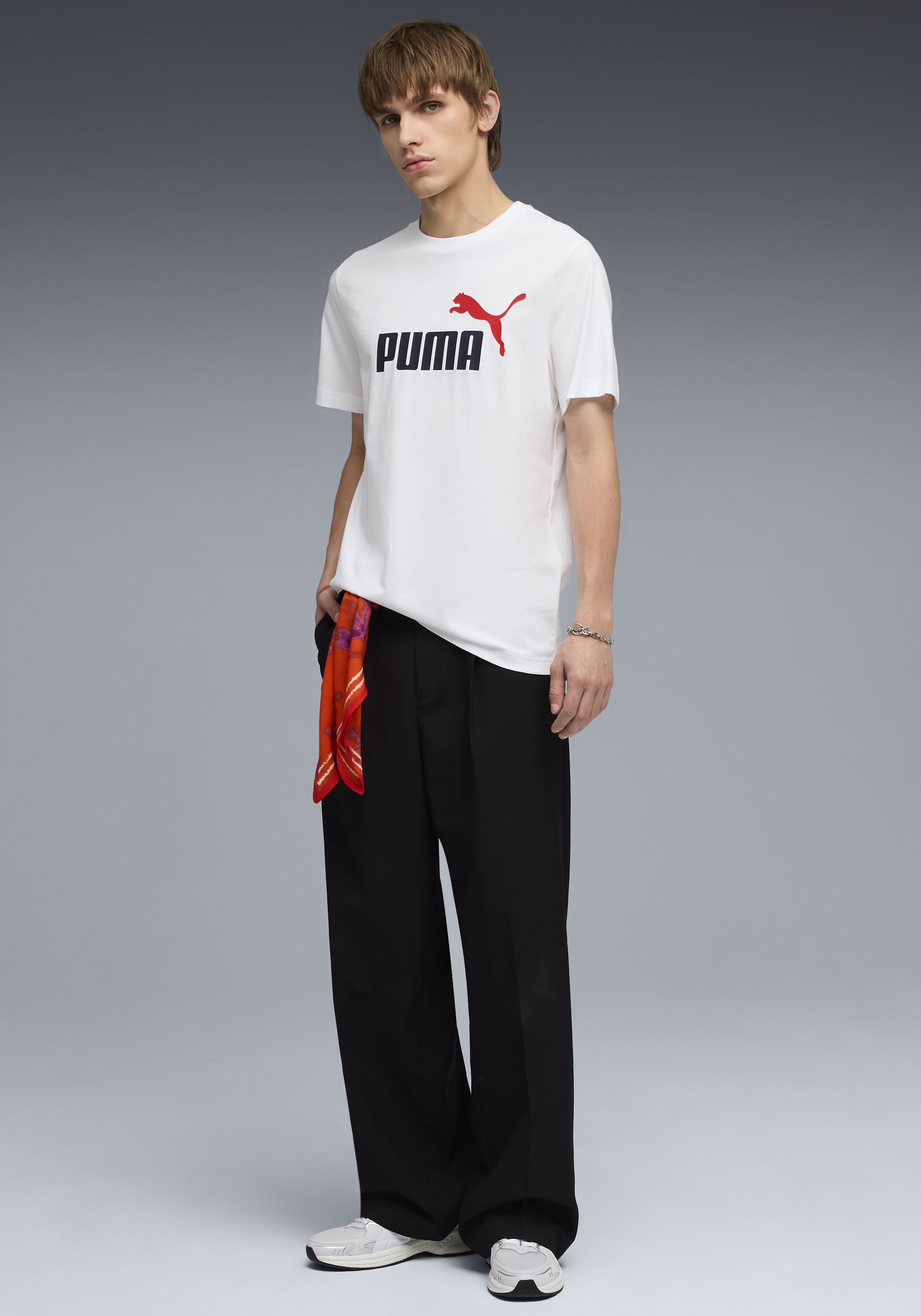 T-Shirt PUMA "GRAPHICS 2 COLOR NO. 1 LOGO TEE", Herren, Gr. S, puma weiß, rot, Jersey, Obermaterial: 100% Baumwolle, unifarben, regular fit normal, Rundhals, Shirts T-Shirt, Regular Fit, Kurzarm, Rundhalsausschnitt 2