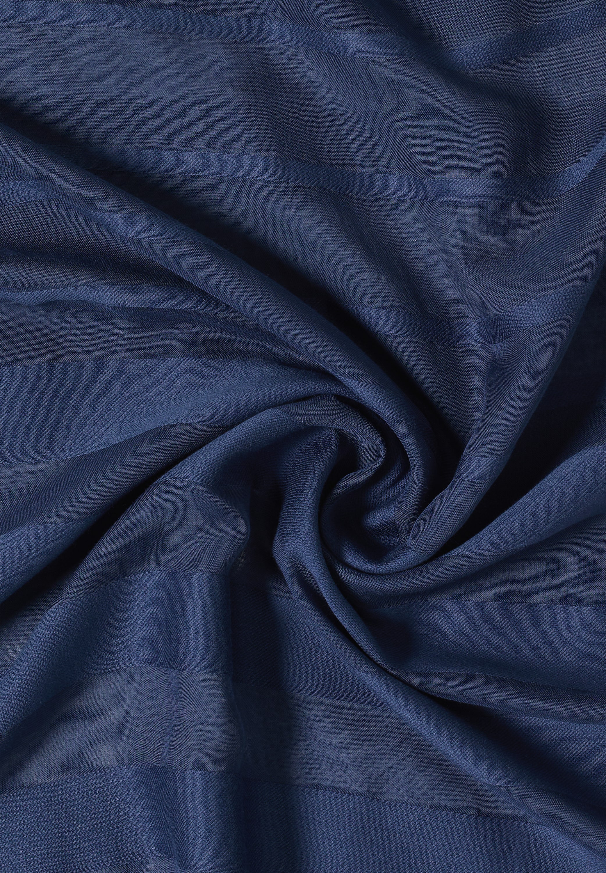 Cecil Loop aus softem Materialmix