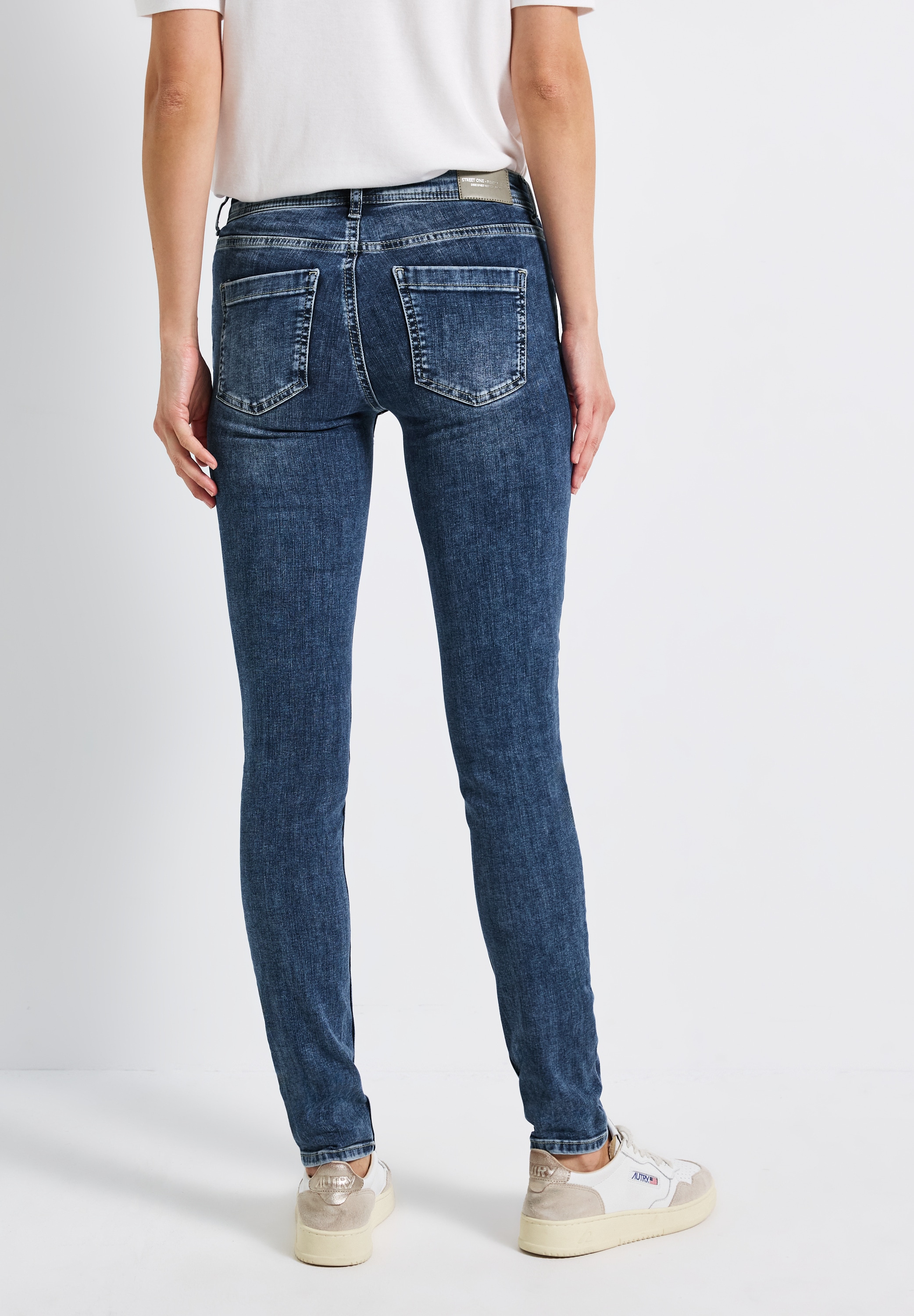 STREET ONE Slim-fit-Jeans, Middle Waist günstig online kaufen
