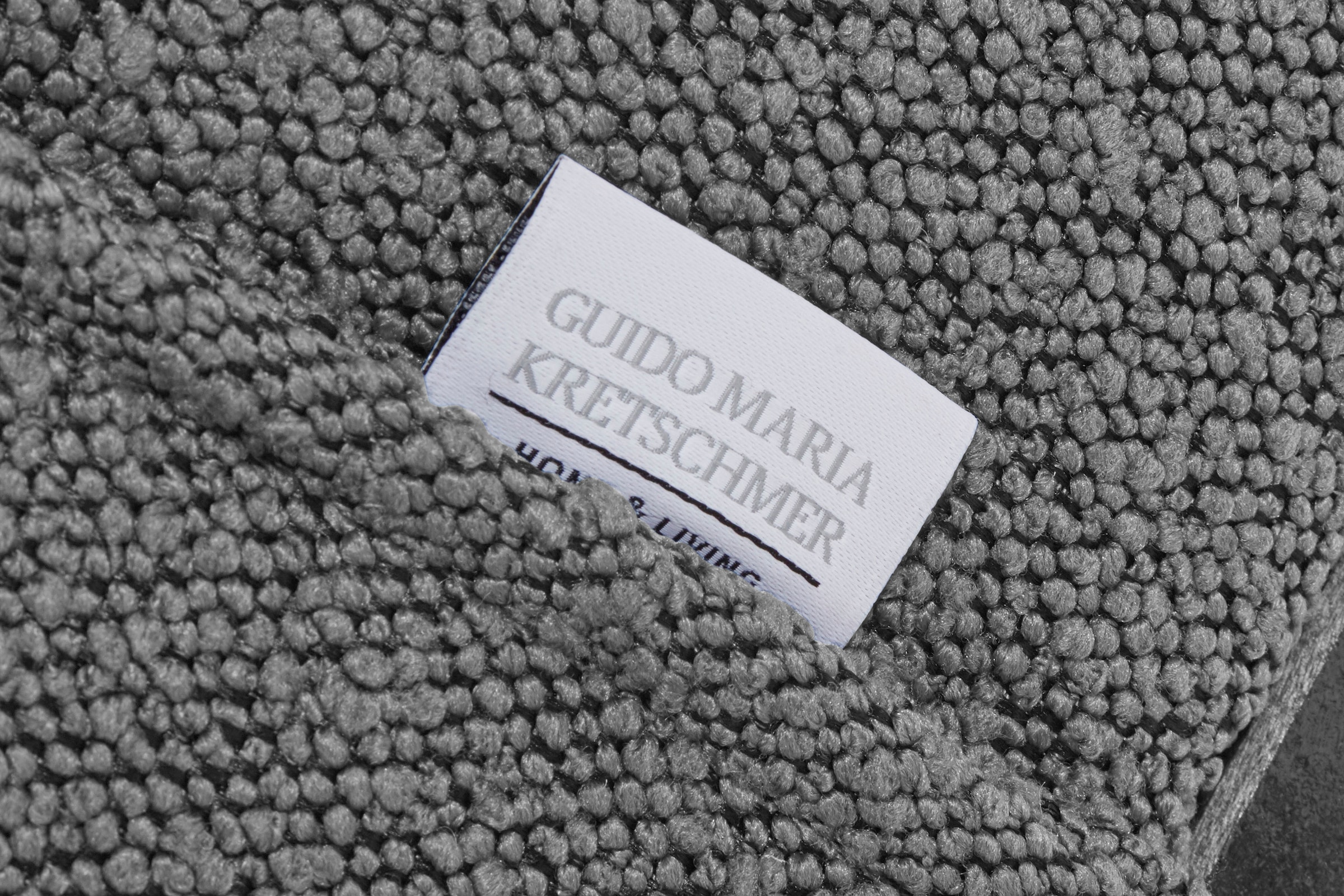 Guido Maria Kretschmer Home&Living 3-Sitzer »Chamby New«, im Bouclé-Strukturbezug mit Steppung im Lehnenbereich