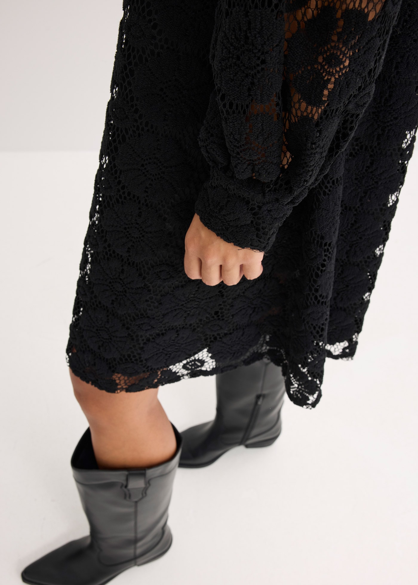 bonprix Minikleid »Minikleid aus Spitze« Minikleid aus Spitze