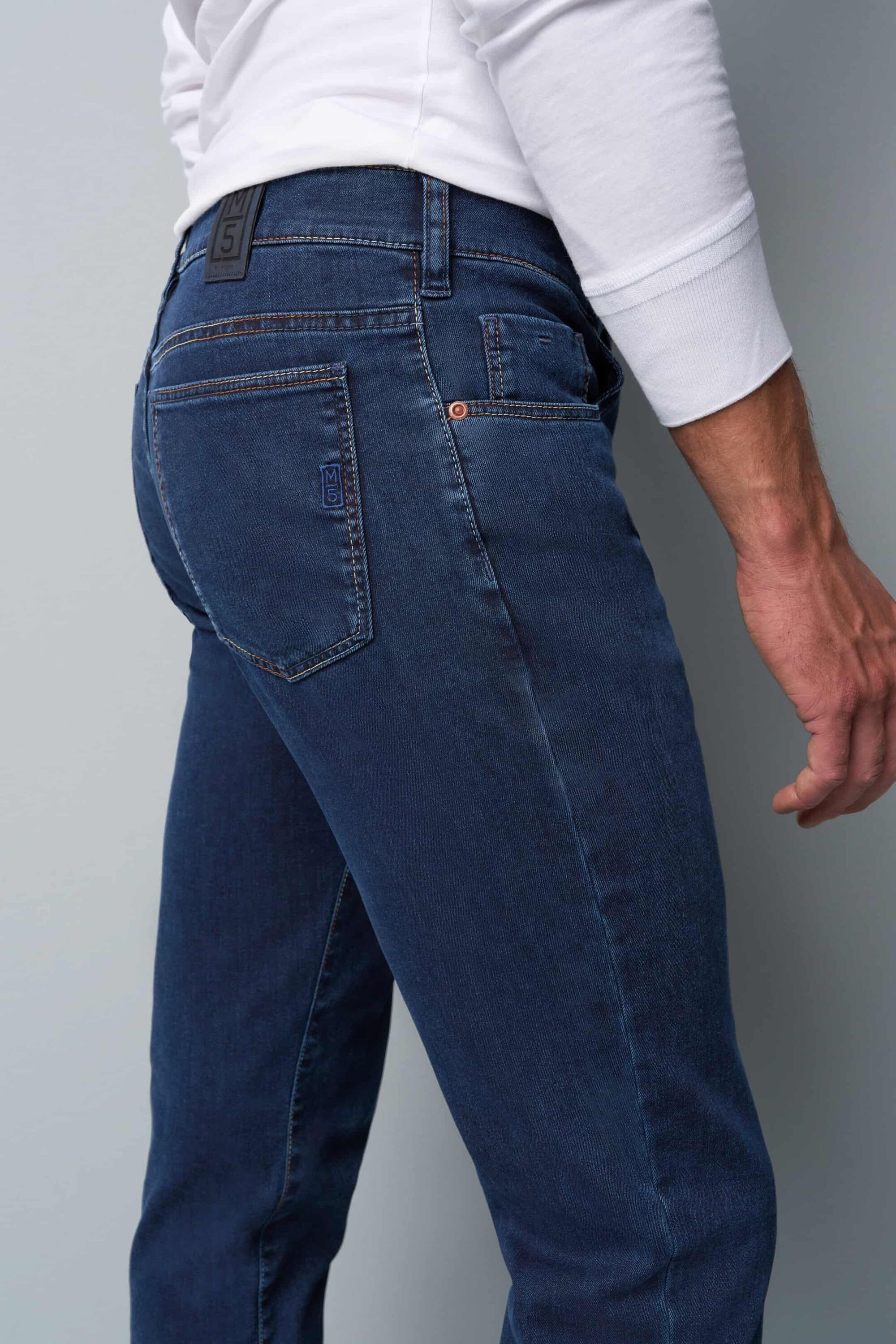 5-Pocket-Jeans MEYER "Jeans", Herren, Gr. 38, Länge 34, blau (blau, blau), 63% Baumwolle, 34% Polyester, 3% Elasthan, unifarben, slim fit lang, Jeans 5-Pocket-Jeans, M5 Slim aus Bio-Baumwolle 3