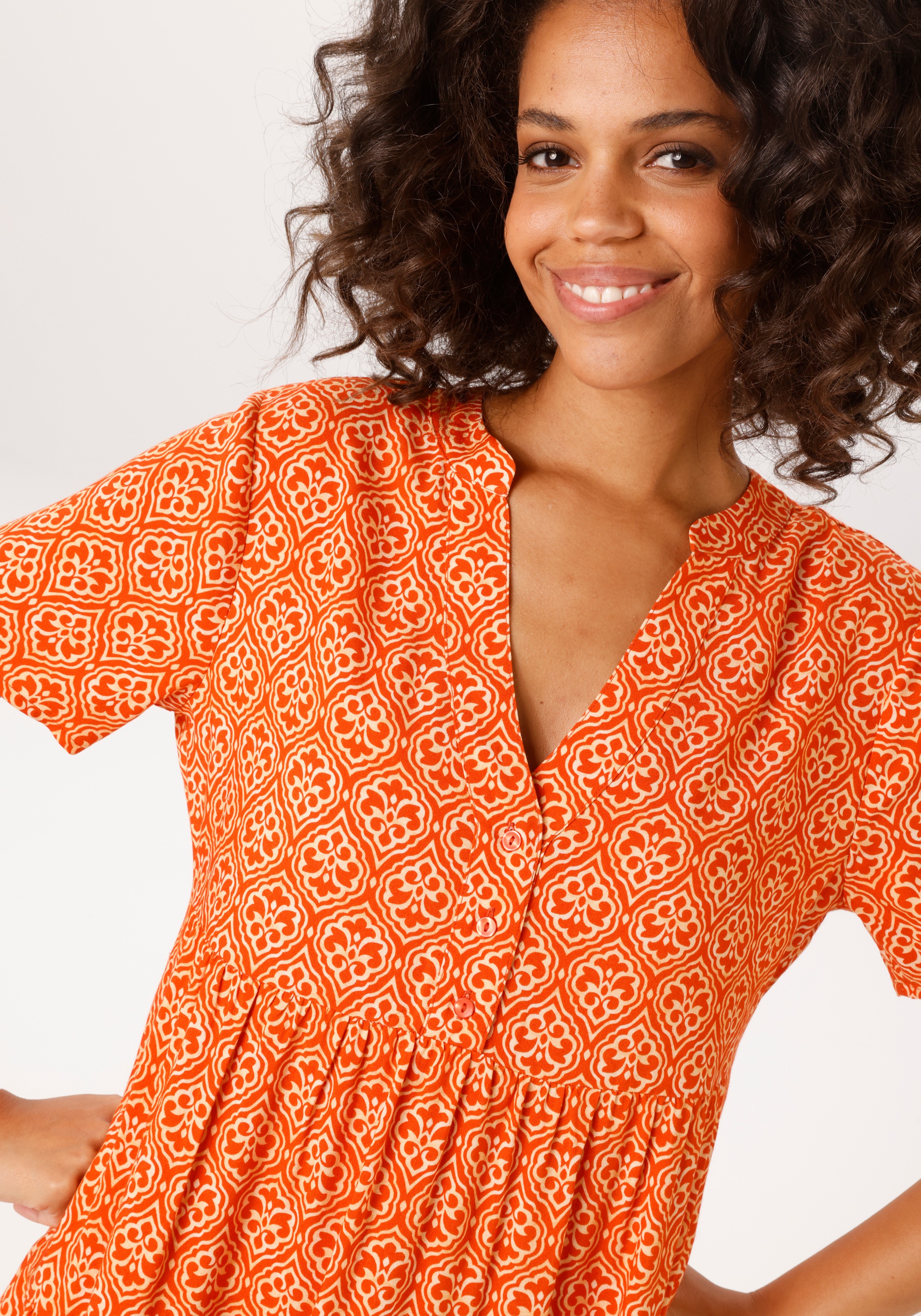 Aniston CASUAL Sommerkleid mit fantasievollem, grafischen Druck - NEUE KOLL günstig online kaufen