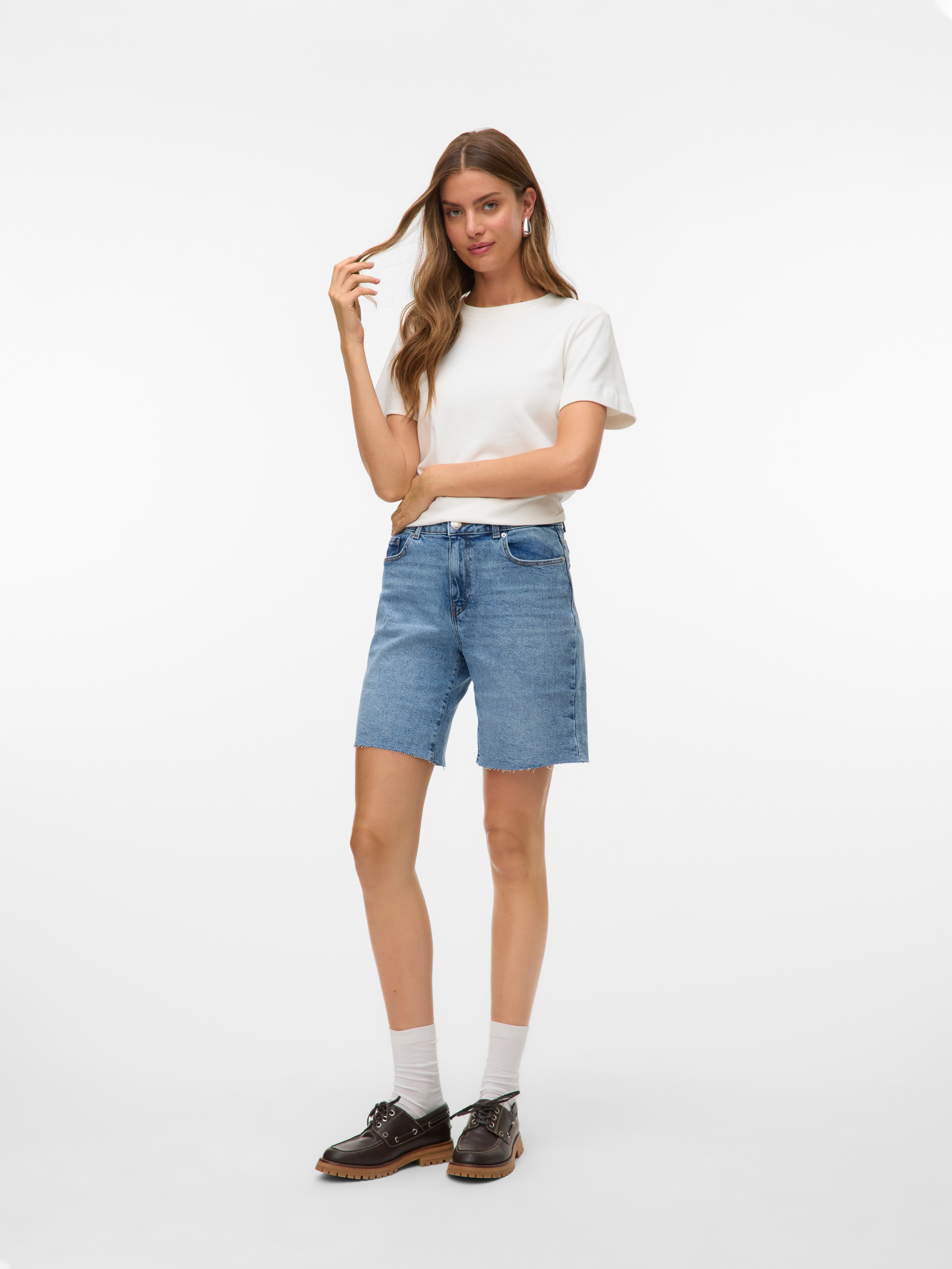 Thumbnail - Vero Moda Jeansshorts "VMCLEO HR LONG DNM SHORTS MIX NOOS"