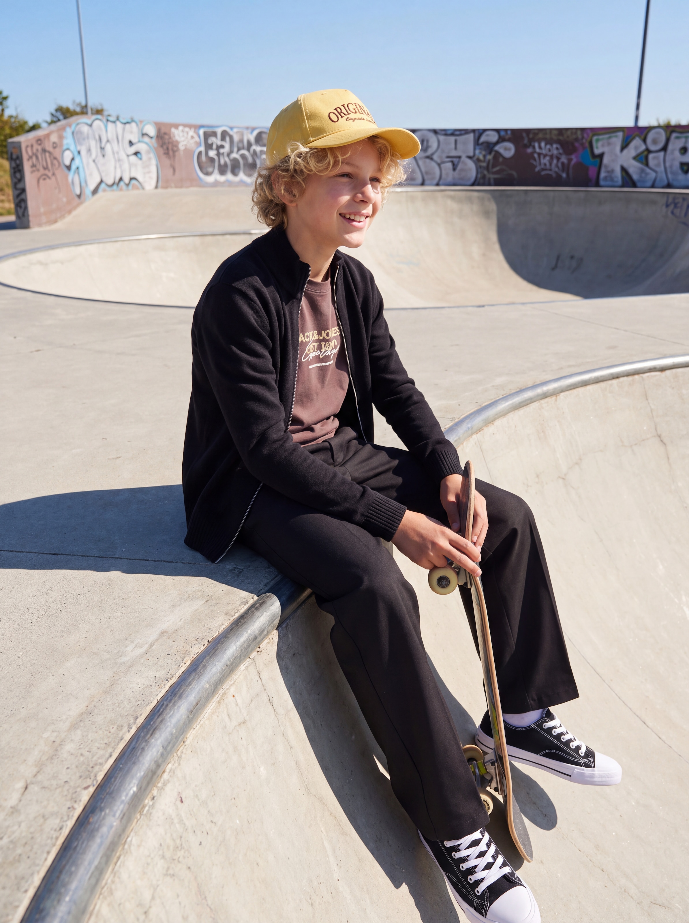 Jack & Jones Junior Rundhalsshirt »JCOCLUB FRONT PRINT TEE SS CN JNR« Baumwolle, locker geschnitten