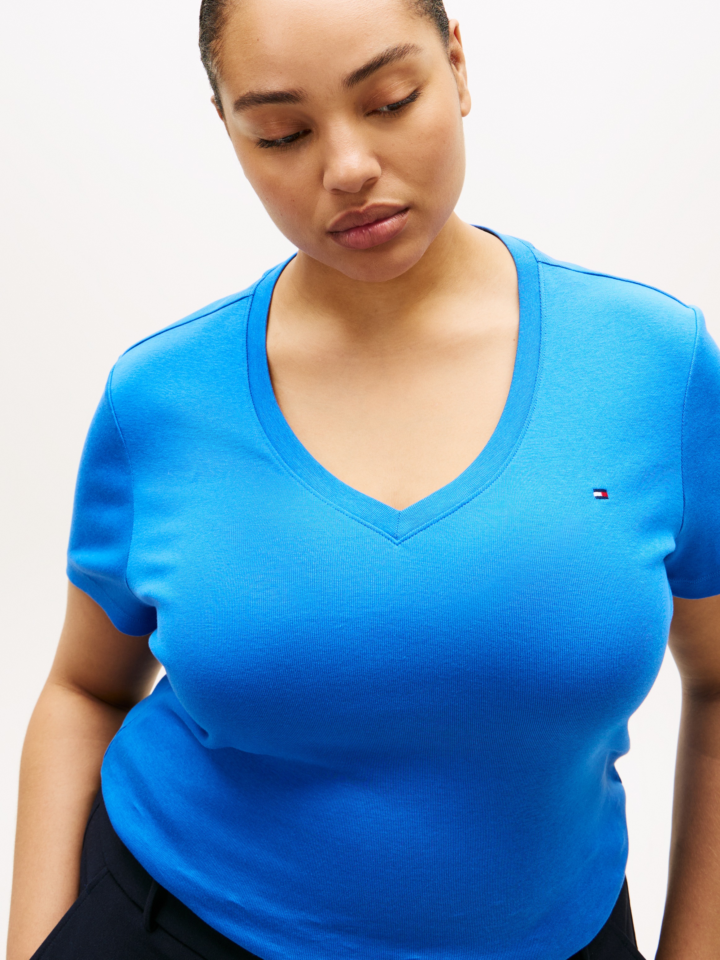 Tommy Hilfiger Curve V-Shirt "CRV SLIM CODY V-NK SS" in großen Größen günstig online kaufen