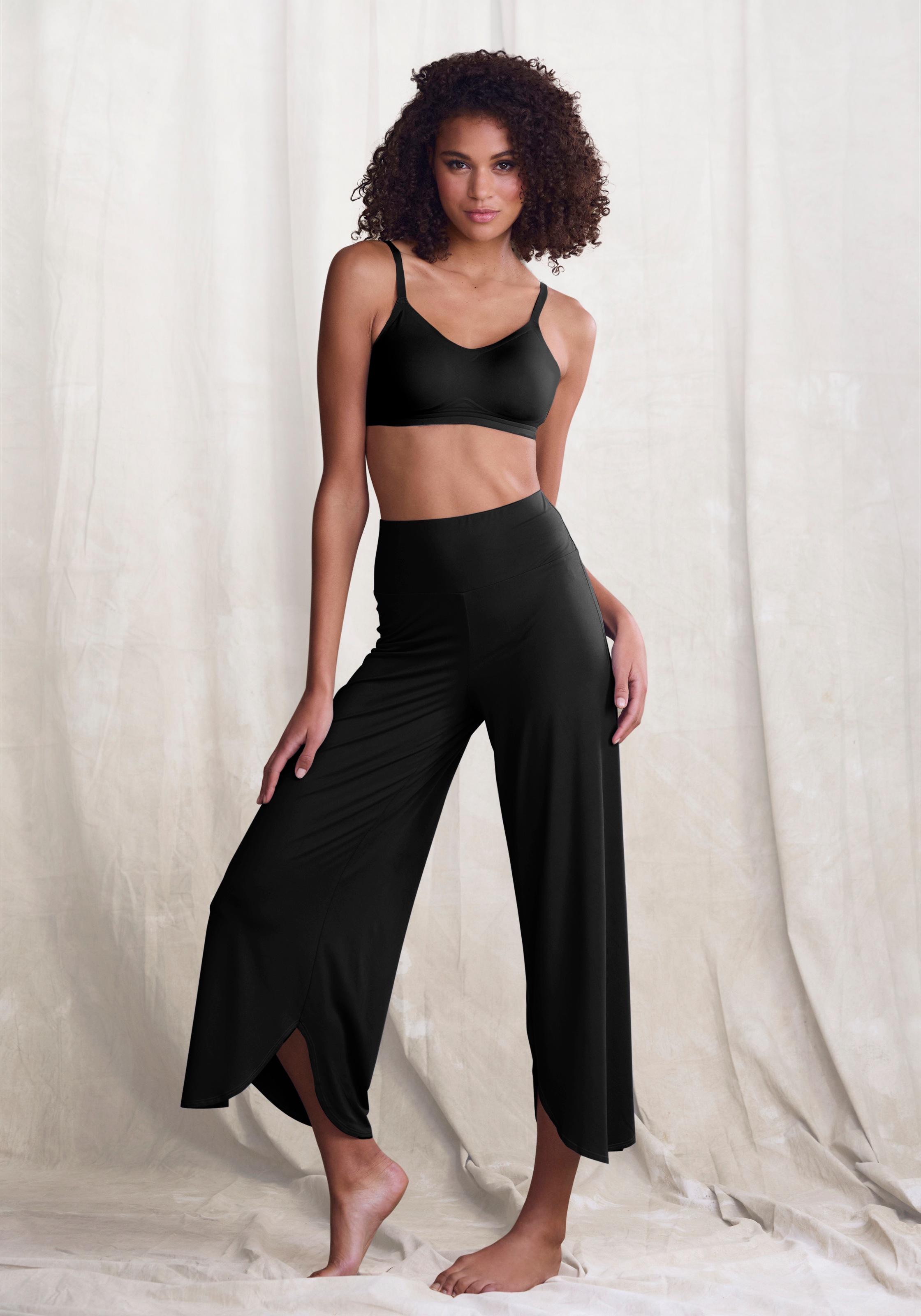 Thumbnail - LASCANA Culotte mit gerundetem Beinsaum in weich fließender Qualität