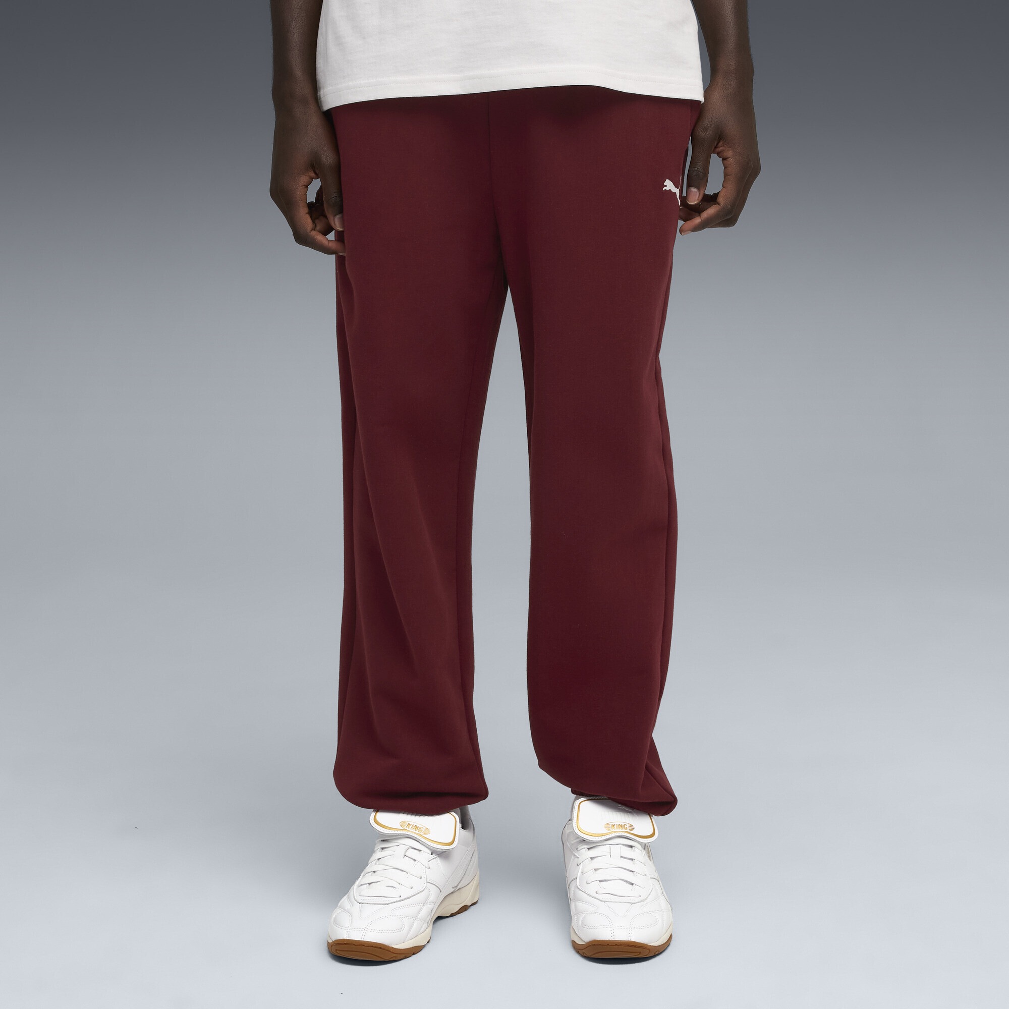 PUMA Sporthose »Wardrobe Essentials Relaxed Jogginghose Herren«