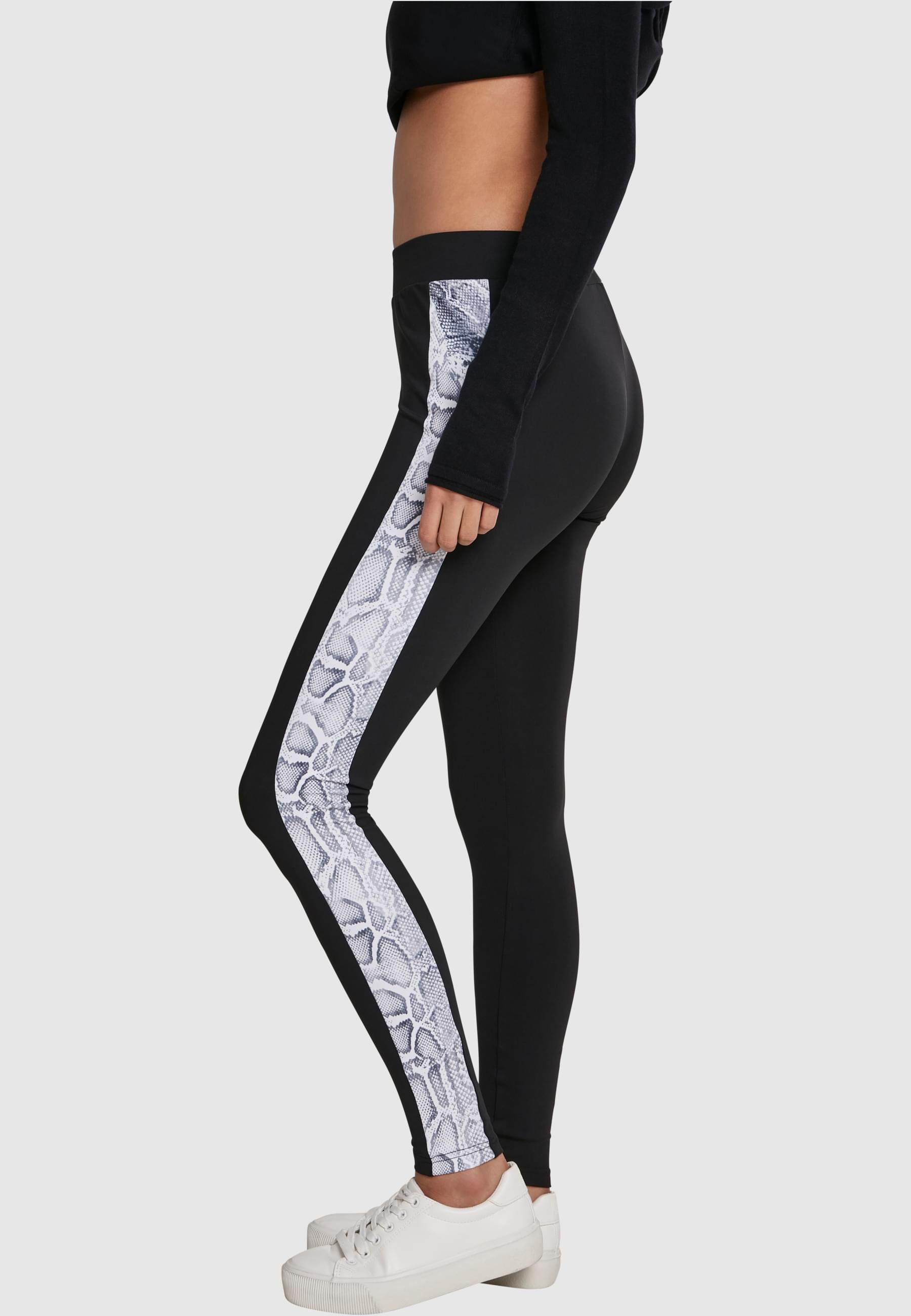 URBAN CLASSICS Leggings »Urban Classics Damen Ladies Side Striped Pattern Leggings«, (1 tlg.)