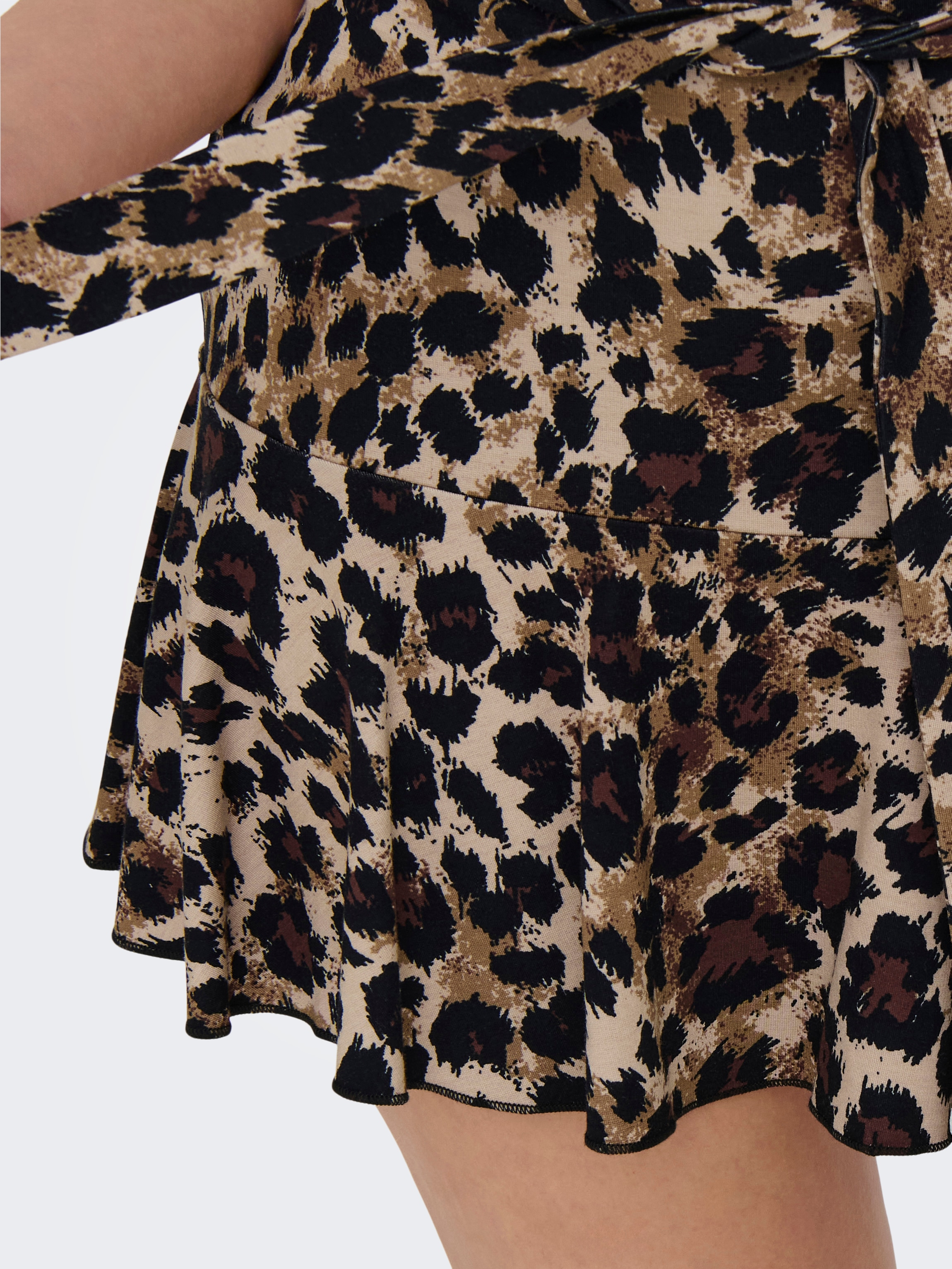 ONLY Minirock »ONLPOPTRASH MW AOP SKATE SKIRT PNT«