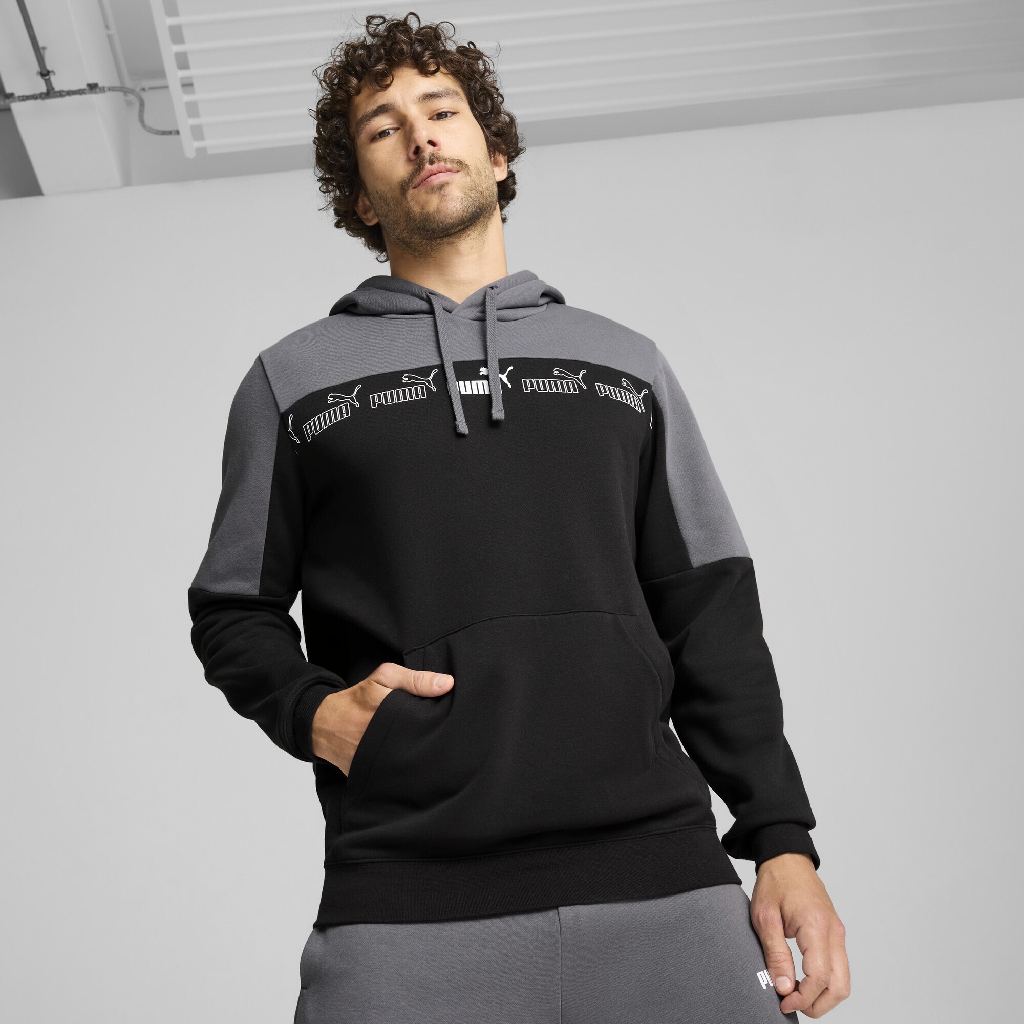 PUMA Hoodie »Around The Block Hoodie Herren«