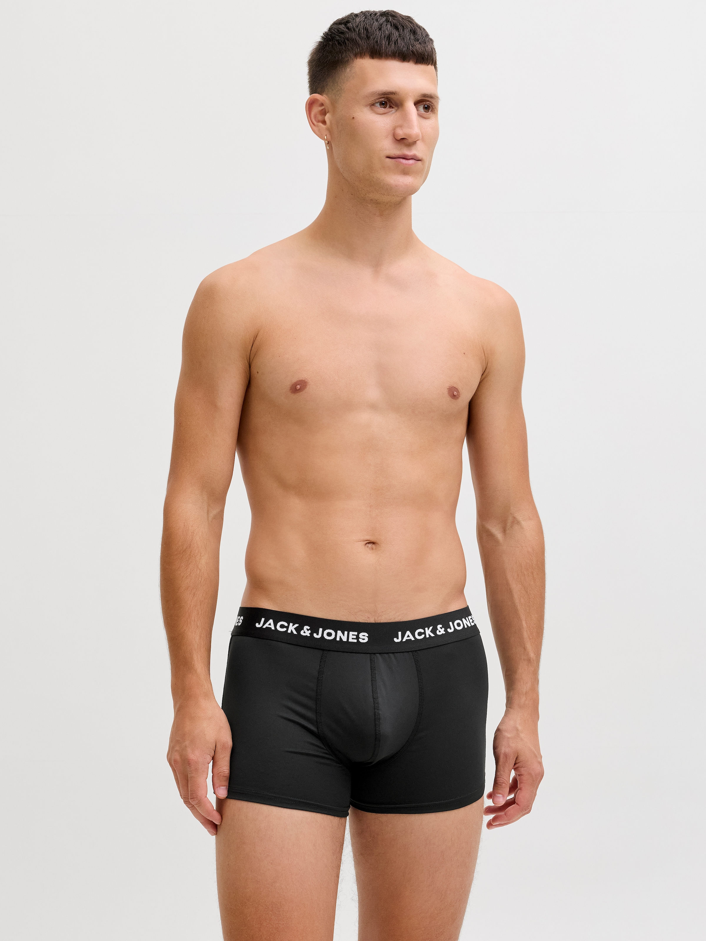 Jack & Jones Boxershorts »JACBASE Microfiber mit Gummibund, perfekter Passform, im 3er-Pack« Packung, 3er-Pack, 3 Stk. eng anliegend, Single Jersey, Polyester