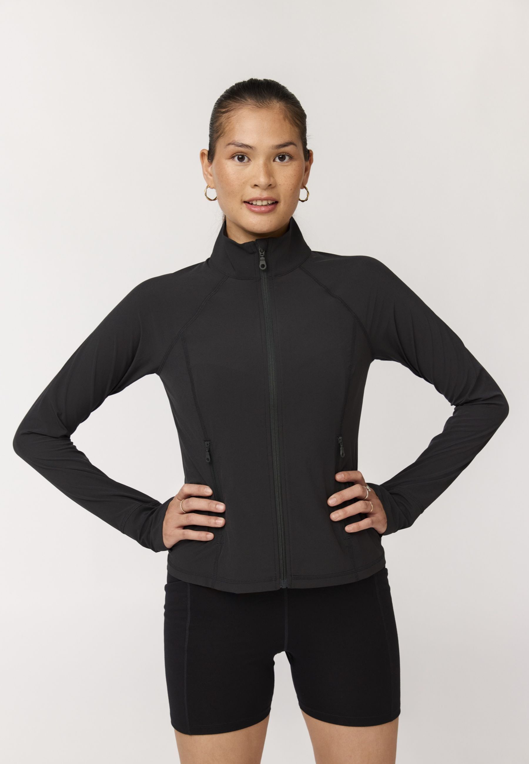 GIRLFRIEND COLLECTIVE Outdoorjacke »Girlfriend Collective Estrella Fitted Run Jacket« 1 Stk. tlg. ohne Kapuze