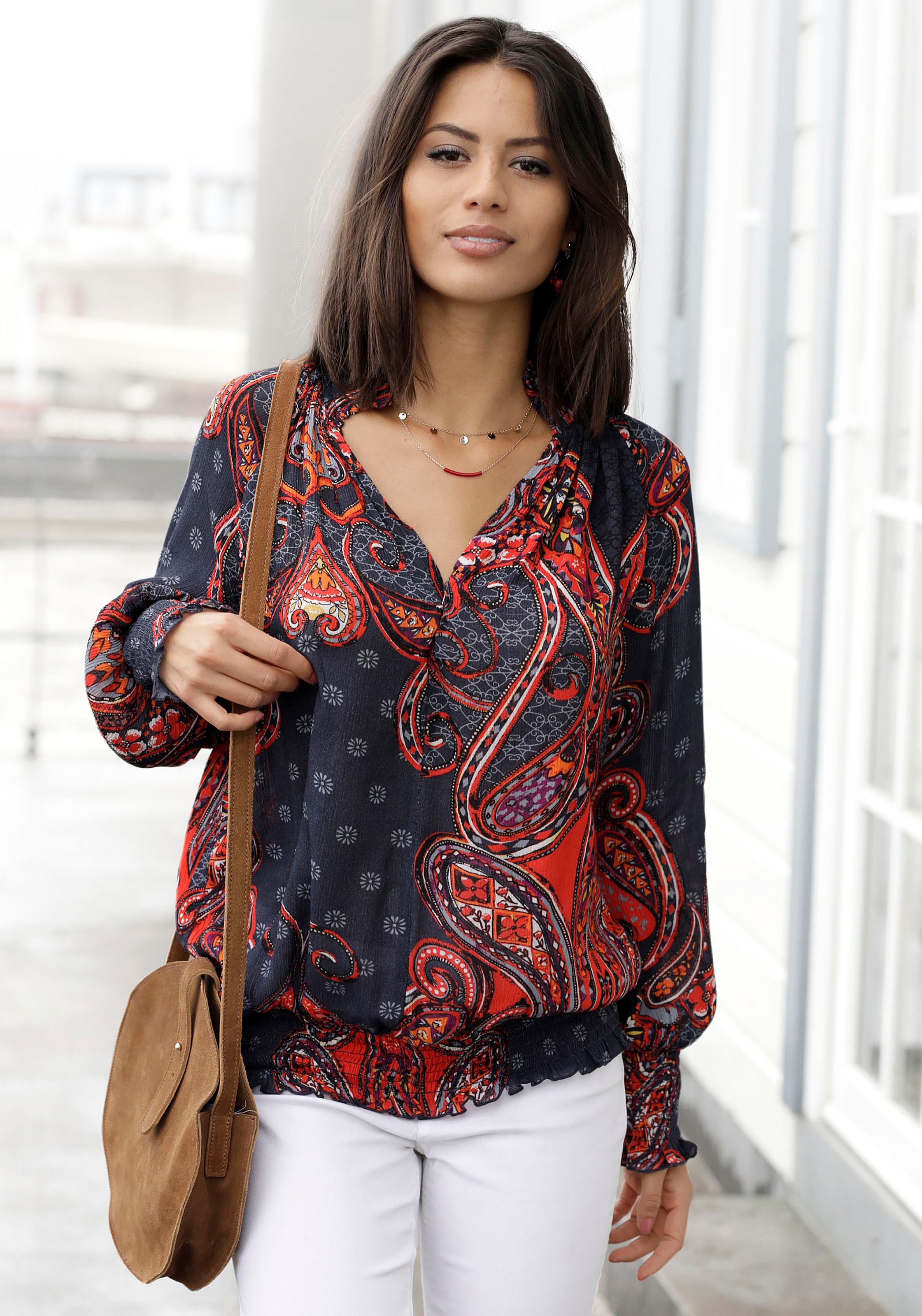 LASCANA Druckbluse su Paisleyprint ir Stehkrag...